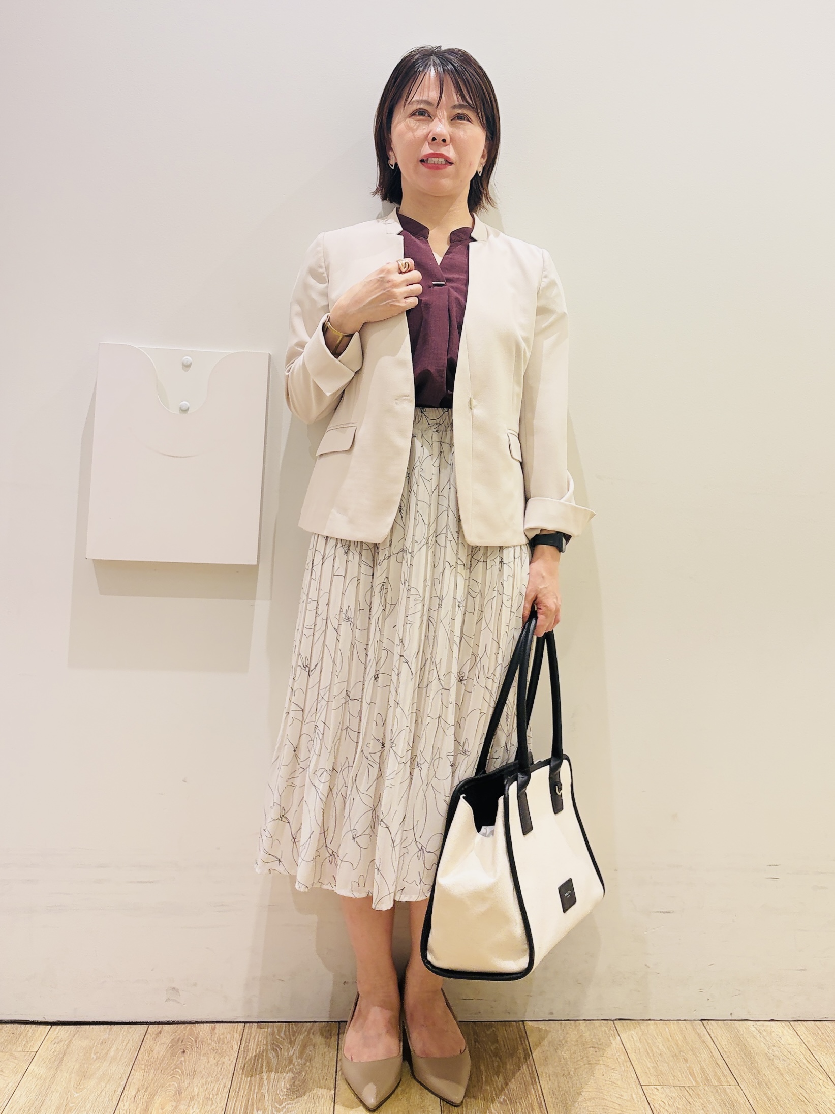 YUKOさんの「index｜【接触冷感／吸水速乾】タックスキッパーブラウス《防シワ／イージーアイロン／洗濯機OK／9col》」を使ったコーディネート