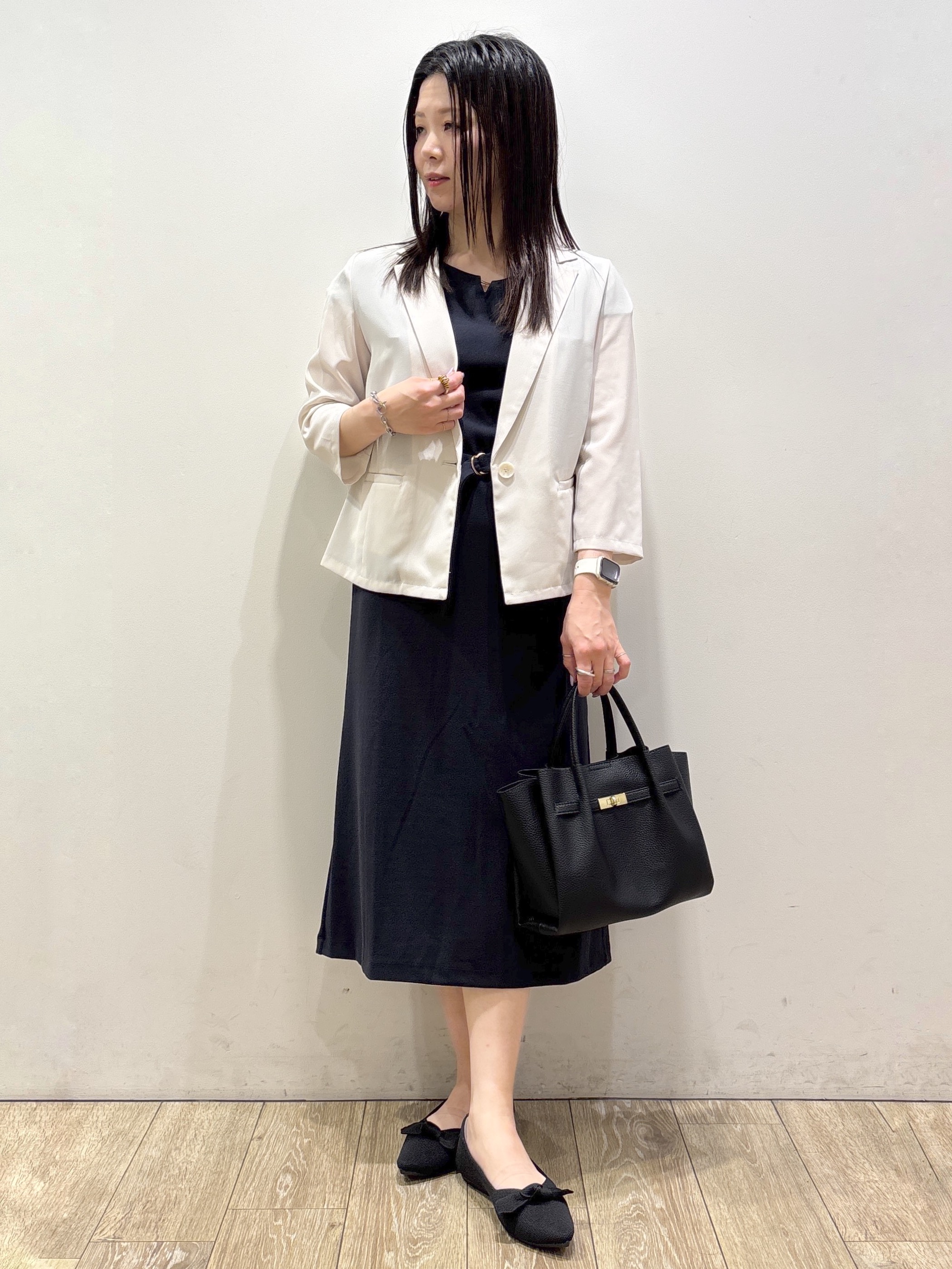 mameさんの「index｜【接触冷感／防シワ】ひんやり7分袖テーラードジャケット《洗濯機OK》」を使ったコーディネート