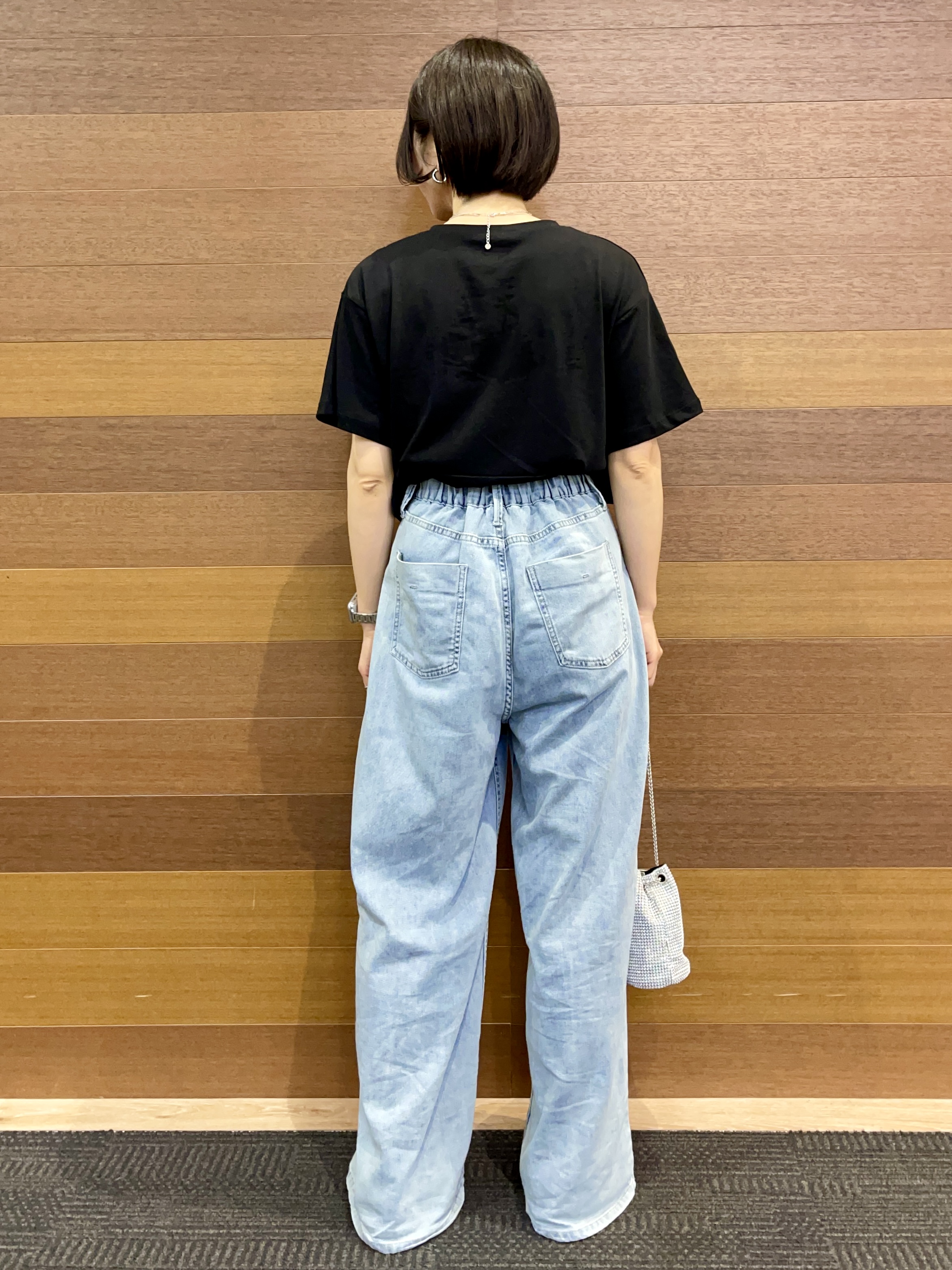 umiさんの「OPAQUE.CLIP｜【接触冷感】アシメフリルドッキングカットソー《洗濯機OK》」を使ったコーディネート