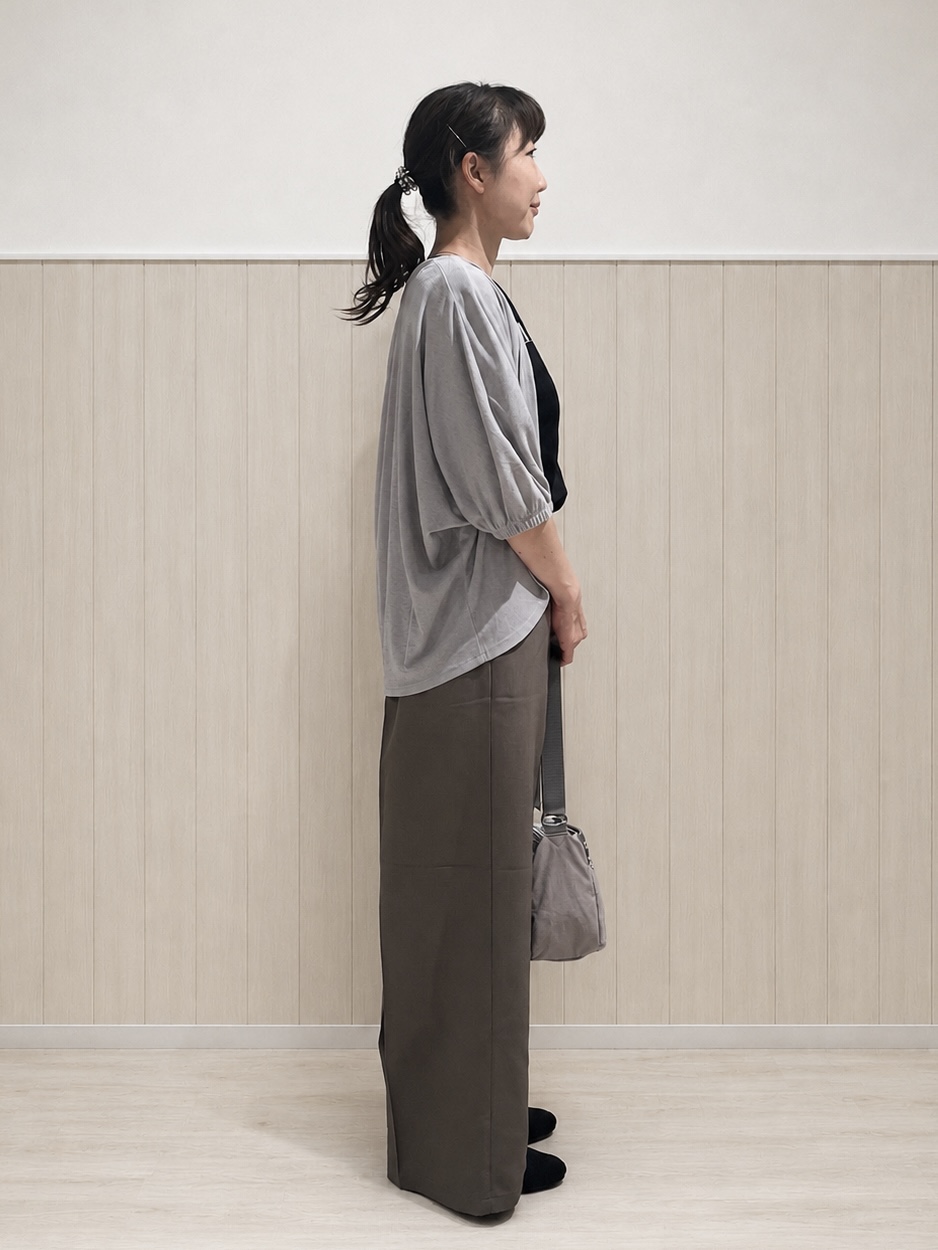 まつみさんの「SHOO･LA･RUE｜【UV/体型カバー】冷房や朝晩の冷え込み対策にも さらとろ5分袖カーディガン」を使ったコーディネート