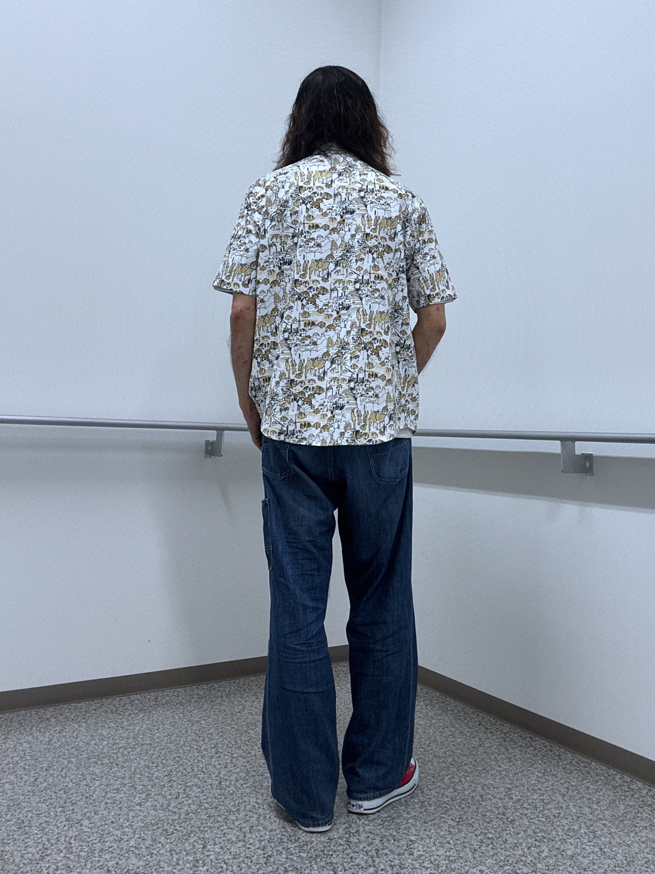 おーのさんの「TAKEO KIKUCHI｜【日本製】DotAir（R）リゾートプリント半袖シャツ」を使ったコーディネート