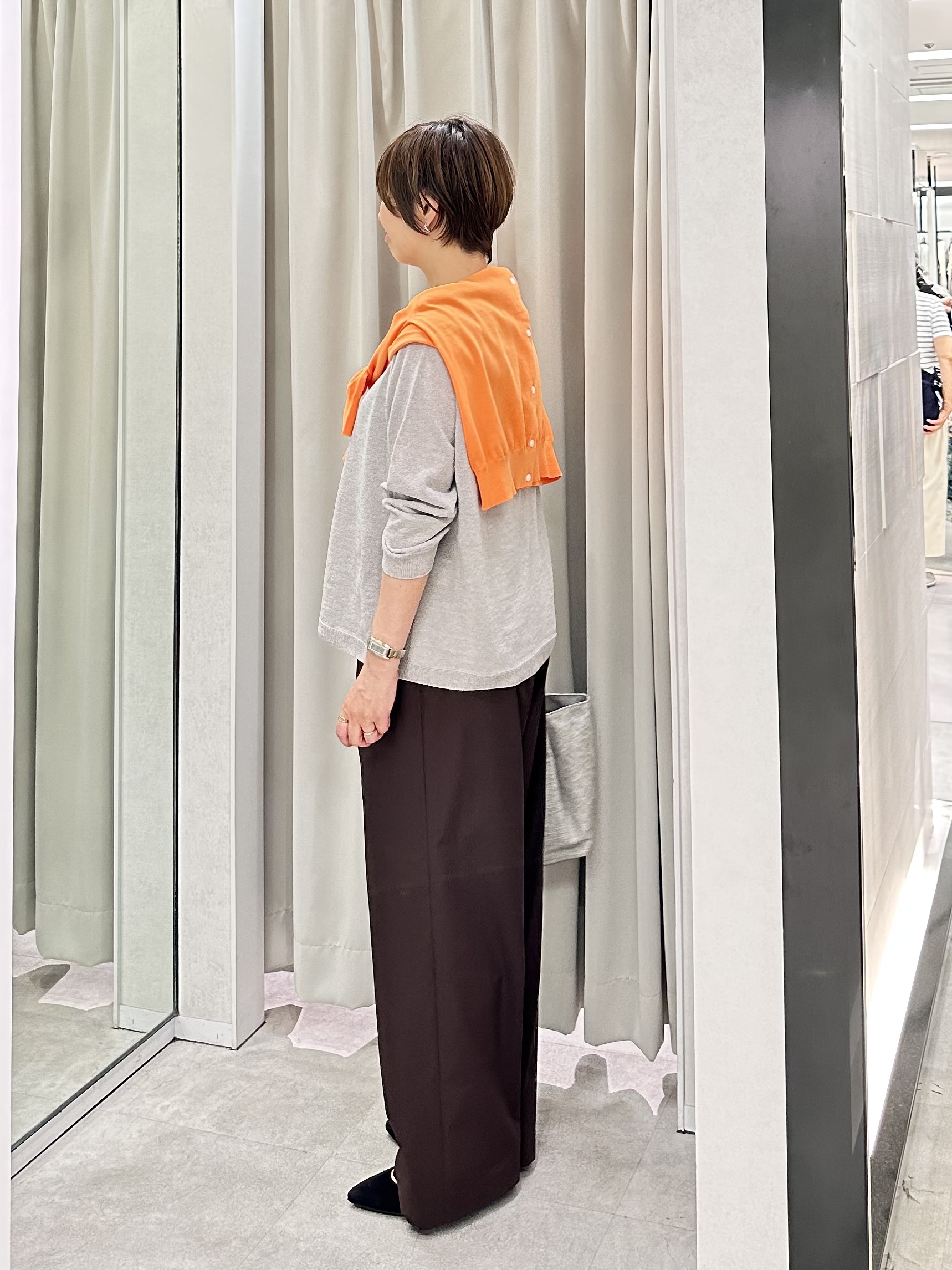 みなこさんの「UNTITLED｜【ゆったり/リラクシー】リネンボートネックプルオーバー」を使ったコーディネート