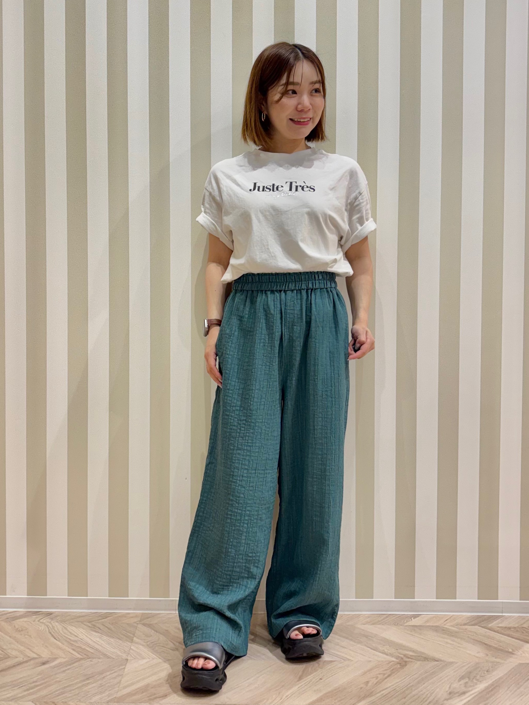 ナギさんの「SHOO･LA･RUE｜【綿100％/S-LL/プチプラ】選べる3柄 プリントアソートTシャツ」を使ったコーディネート