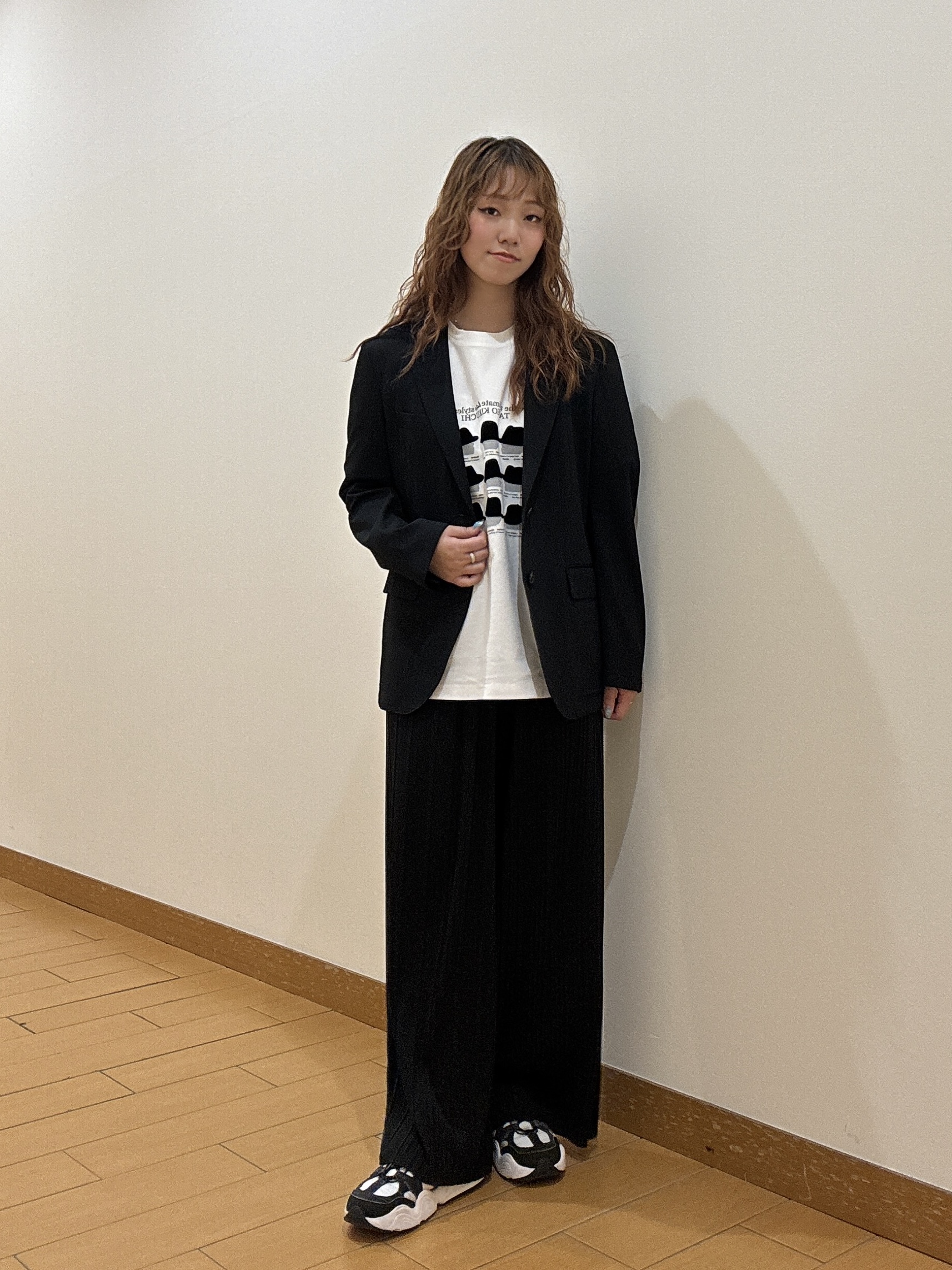 ヒナさんの「TAKEO KIKUCHI｜【BOWLER HAT LABEL】クールデオドラントジャージ ハットスタイルス 半袖Tシャツ」を使ったコーディネート