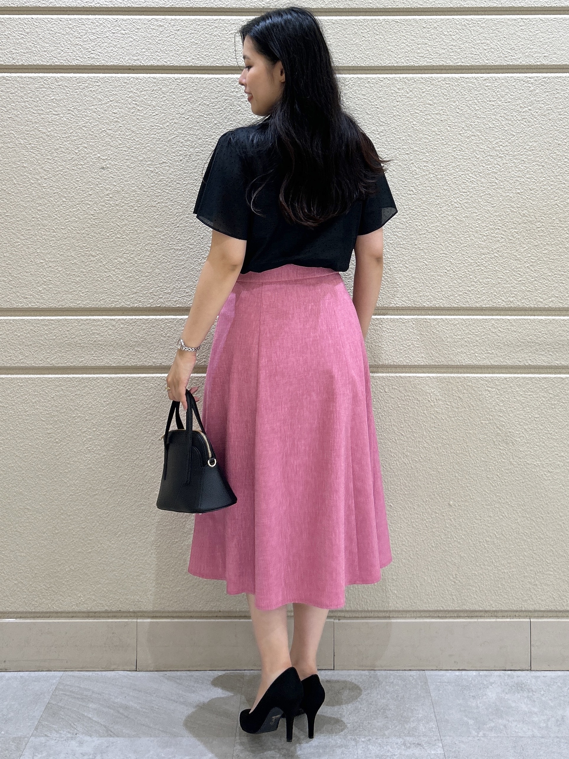 Momokaさんの「COUP DE CHANCE｜【手洗い可／日本製】ドットフロッキーブラウス」を使ったコーディネート