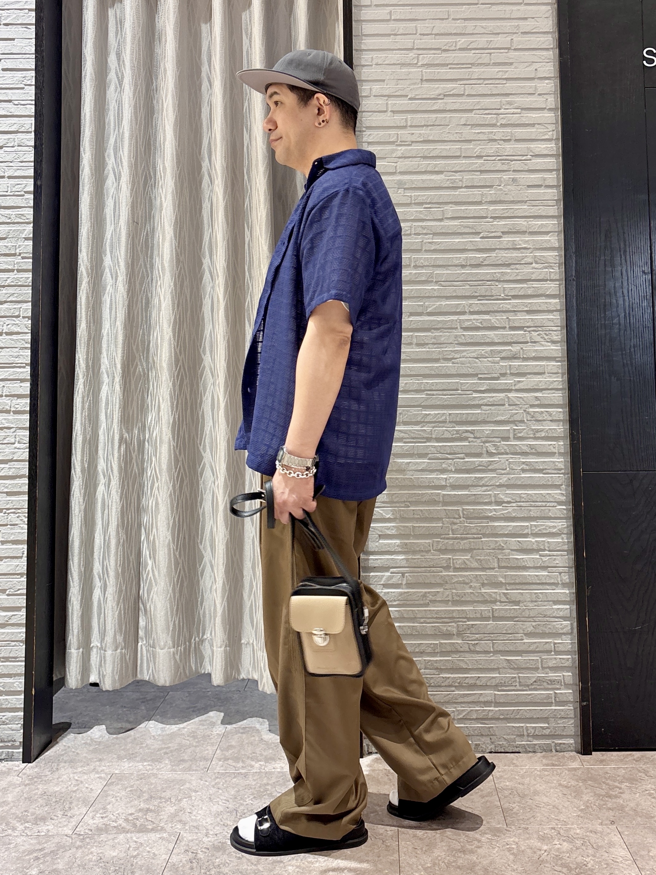 Pーyamaさんの「THE SHOP TK｜【洗濯機OK】格子柄メッシュ半袖シャツ」を使ったコーディネート