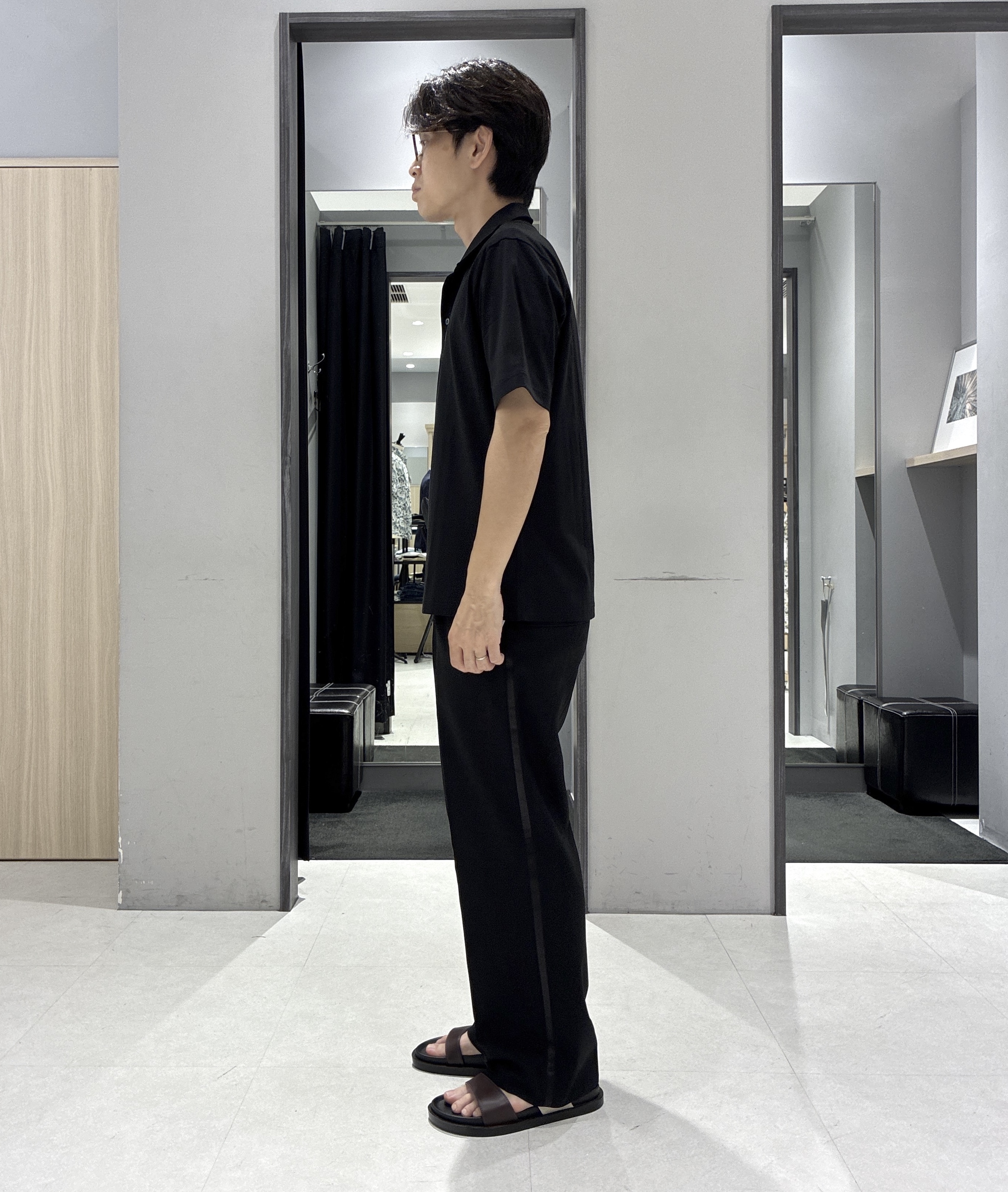 わいずみさんの「TAKEO KIKUCHI｜【接触冷感】アイスクリアコットン ワンポイント ポロシャツ」を使ったコーディネート