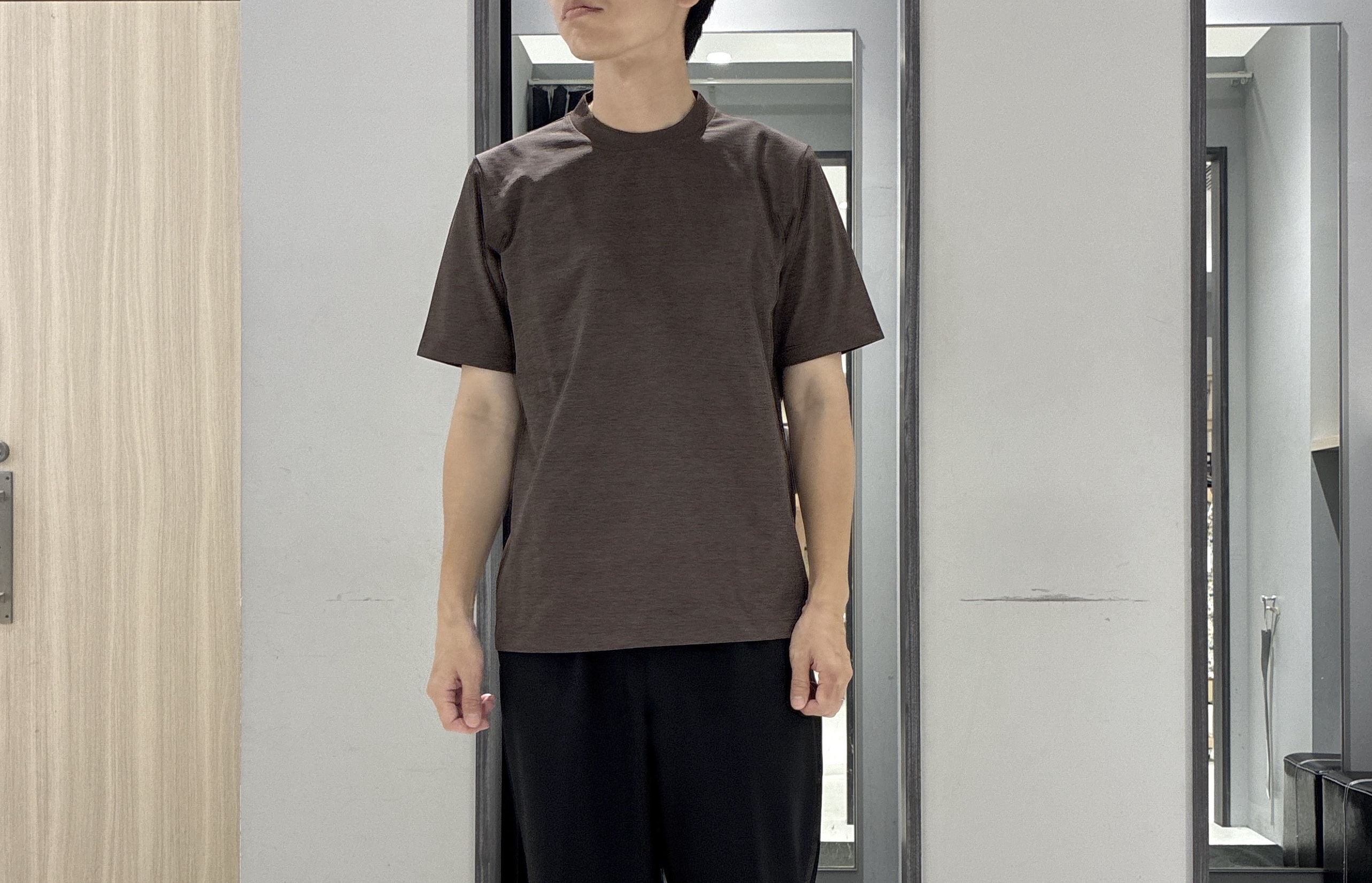 わいずみさんの「TAKEO KIKUCHI｜リップル小花シャツ」を使ったコーディネート