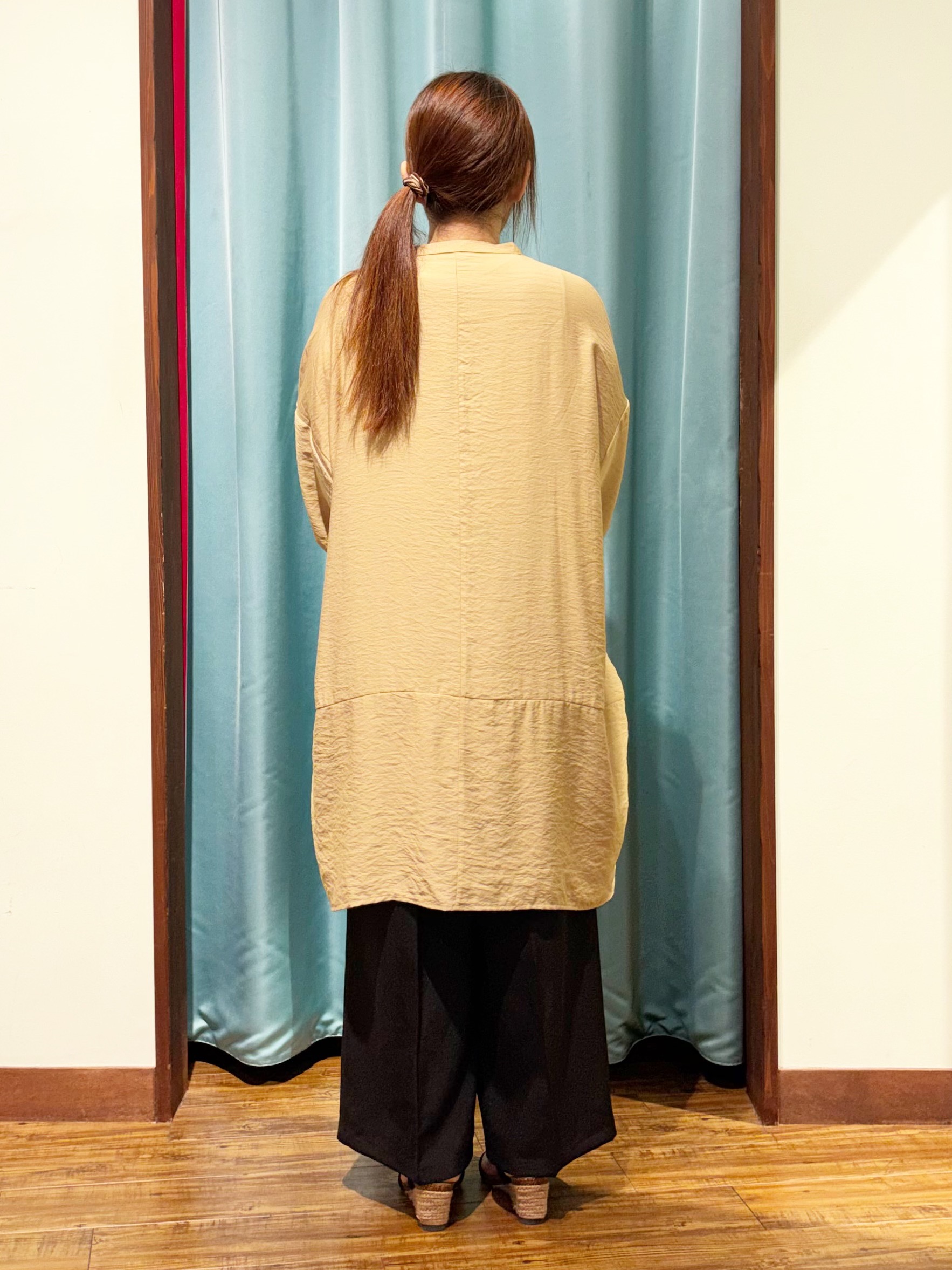 tukiさんの「SHOO･LA･RUE｜【S-LL/洗濯後しわになりにくい】ゆるっと体型カバー 7分袖コクーンチュニック」を使ったコーディネート