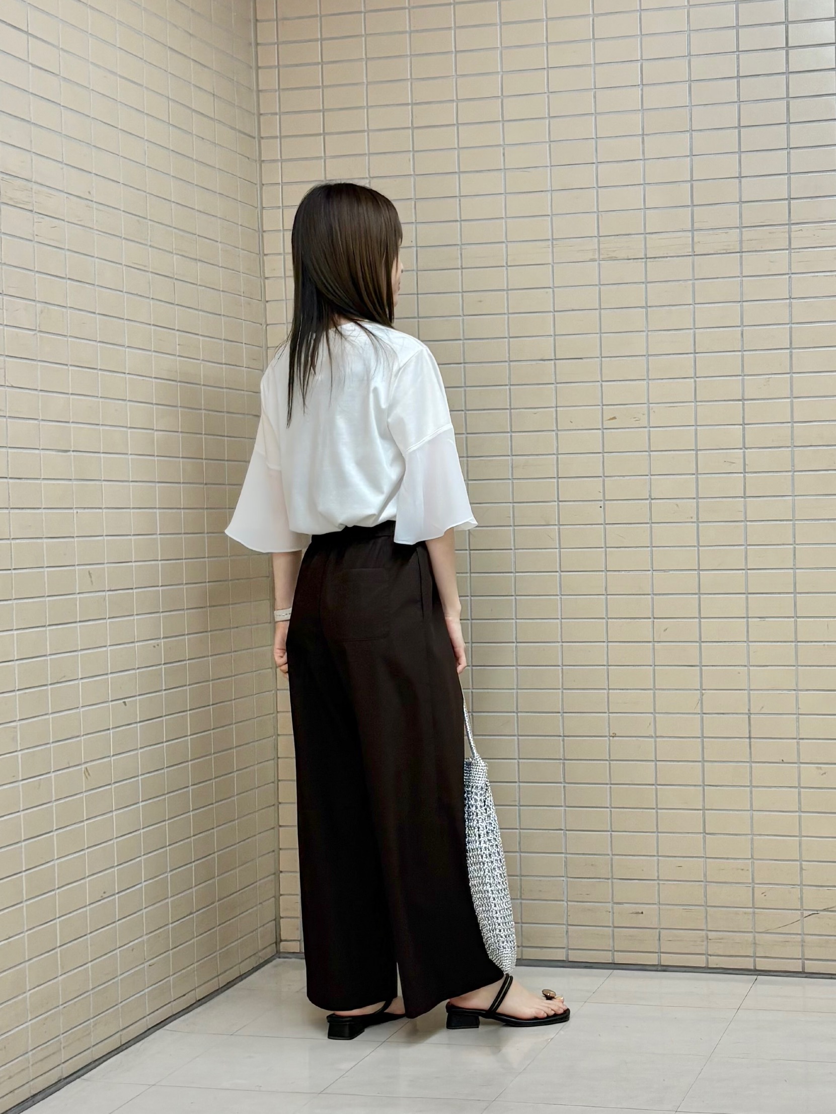 kyokaさんの「UNTITLED｜【洗える/華奢見え】袖シアープルオーバー」を使ったコーディネート