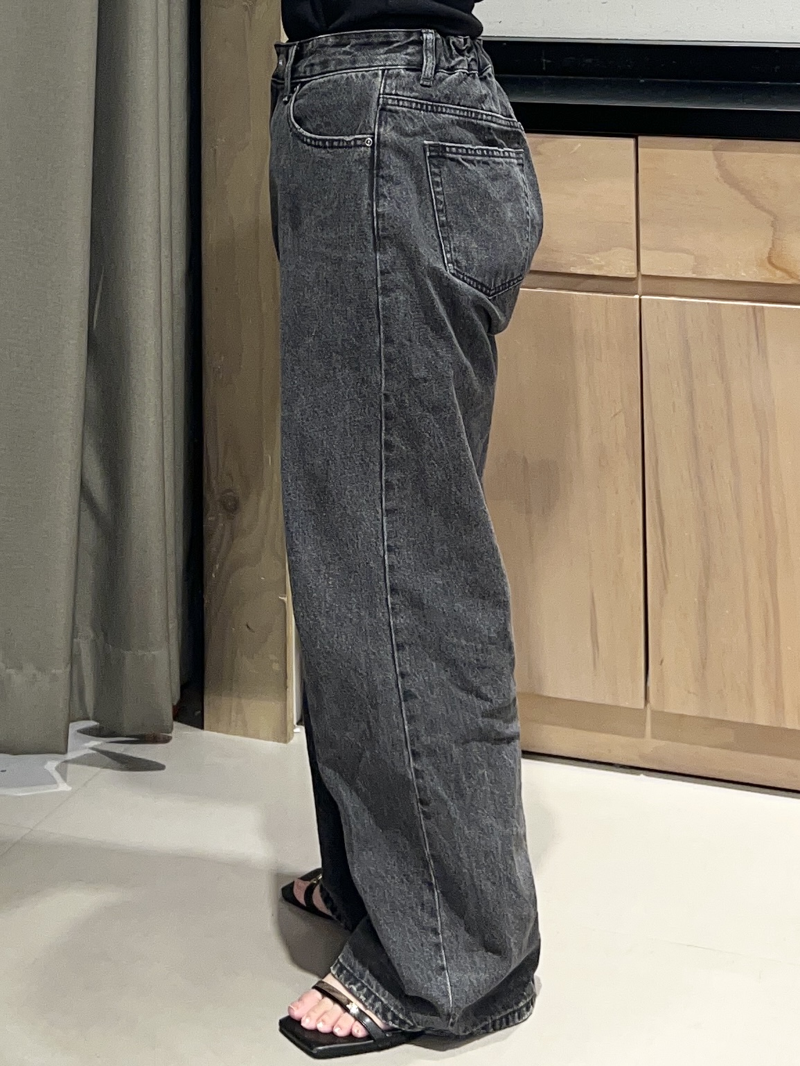 かのさんの「THE SHOP TK｜【M-XL/秋始めにちょうどいい】細見え5分袖Wポケットシャツ」を使ったコーディネート