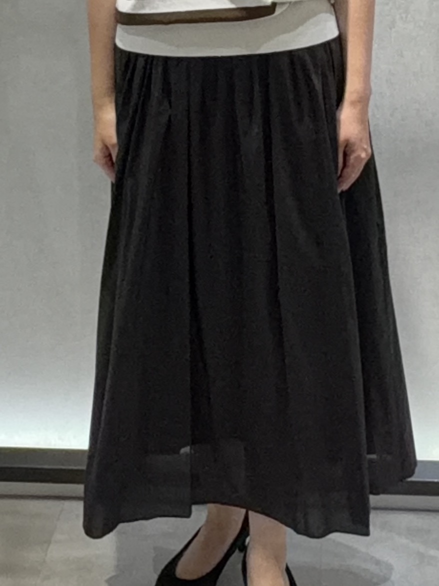 わたなべさんの「UNTITLED｜【肌に張りつきにくい/前後2WAY】ドライタッチコットンプルオーバー」を使ったコーディネート