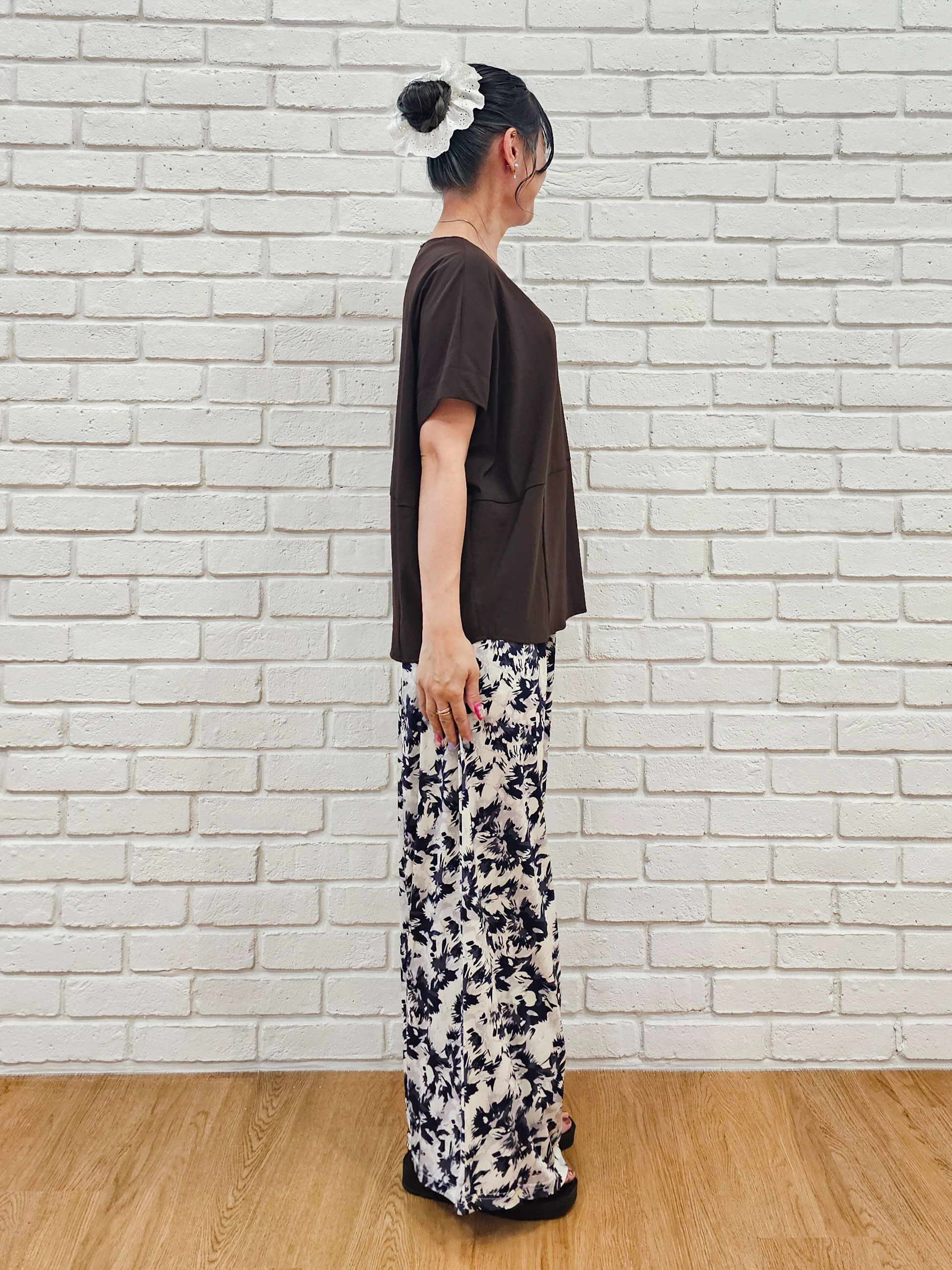 ゆゆさんの「SHOO･LA･RUE｜【洗濯機可/セットアップ可】軽凛(かろりん) シンプル上品 切替コクーントップス」を使ったコーディネート
