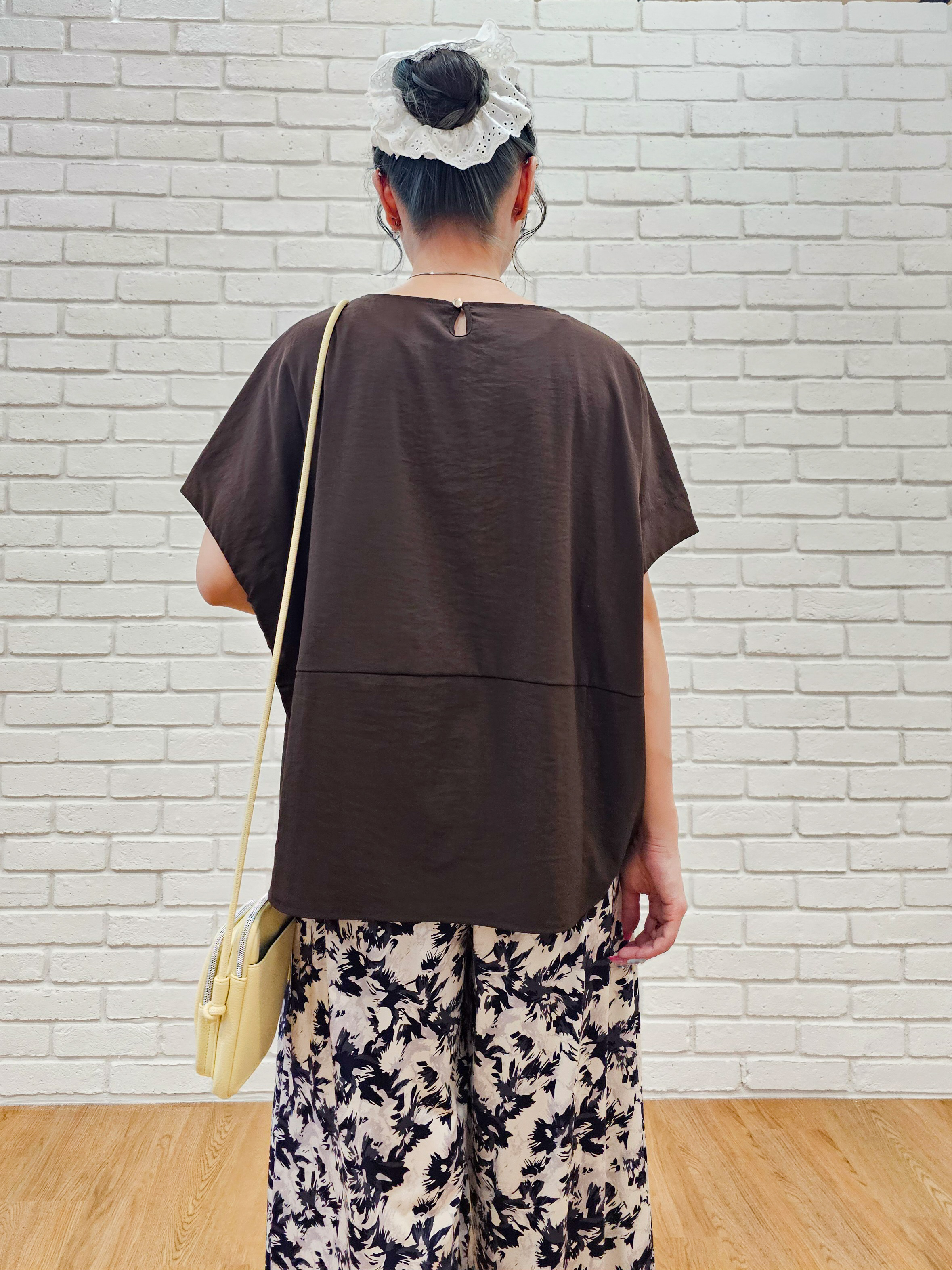 ゆゆさんの「SHOO･LA･RUE｜【洗濯機可/セットアップ可】軽凛(かろりん) シンプル上品 切替コクーントップス」を使ったコーディネート