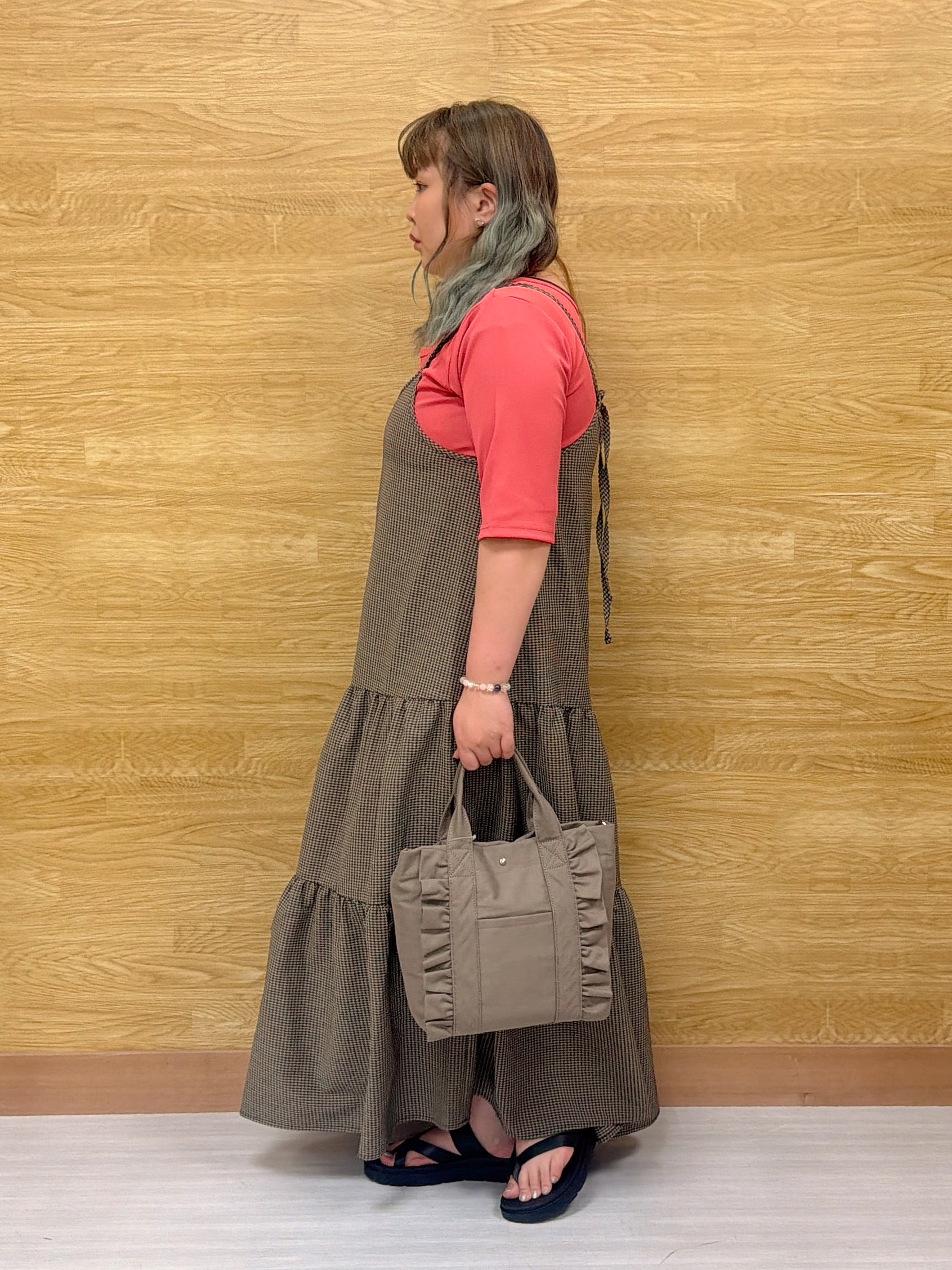 ぁむさんの「SHOO･LA･RUE｜【前後2WAY/S-LL/洗濯機可】着回しやすい 5分袖テレコトップス」を使ったコーディネート