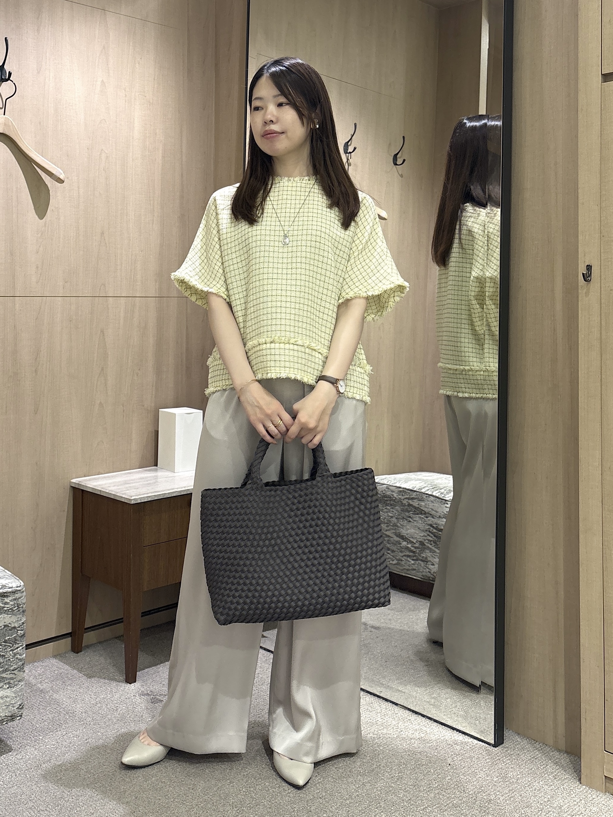 asamiさんの「UNTITLED｜◆ファンシーツイードブラウス」を使ったコーディネート