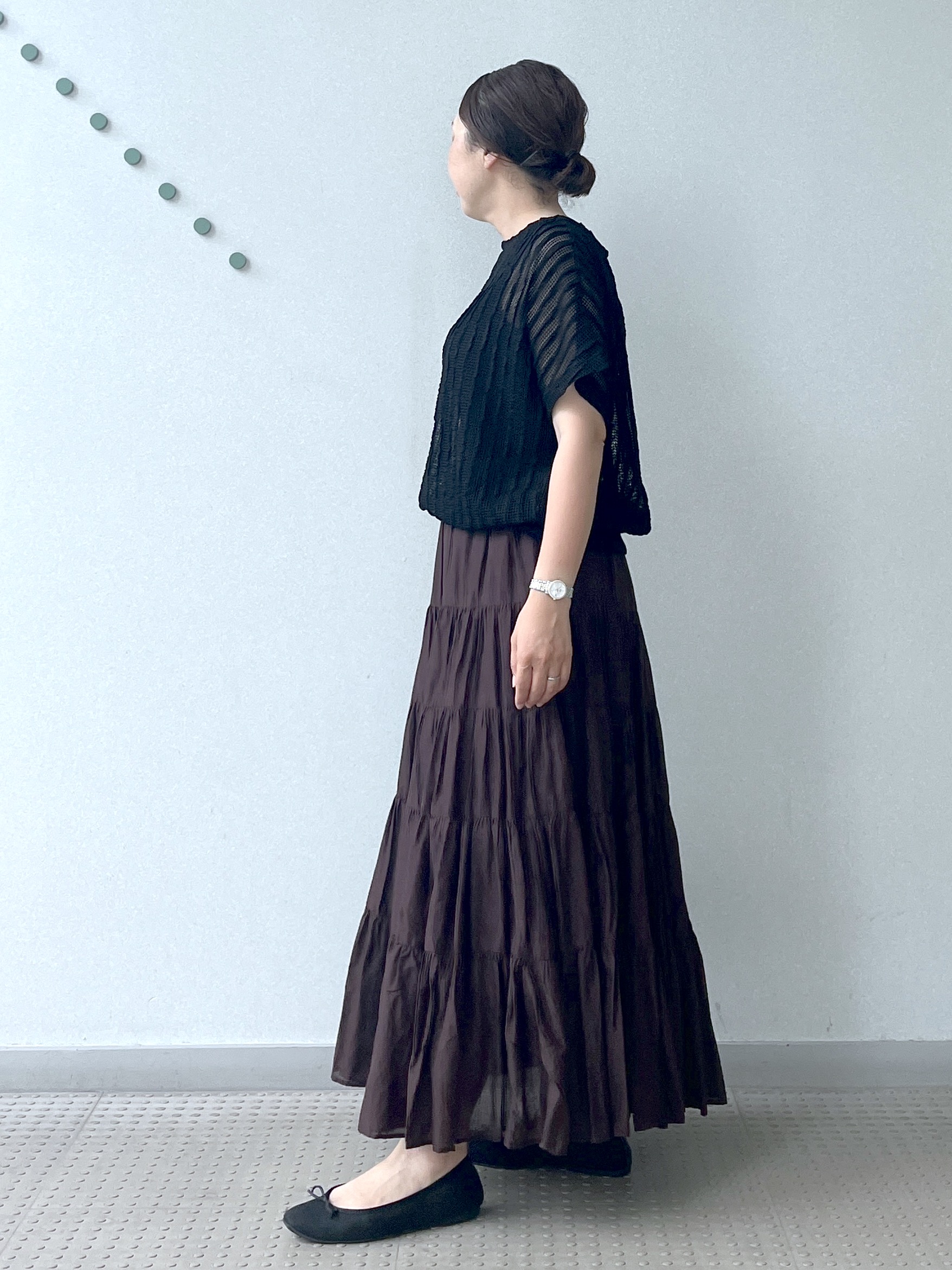 Soeさんの「DRESSTERIOR｜【体型カバー/日除け】ドルマンスリーブ シアーメッシュプルオーバー」を使ったコーディネート