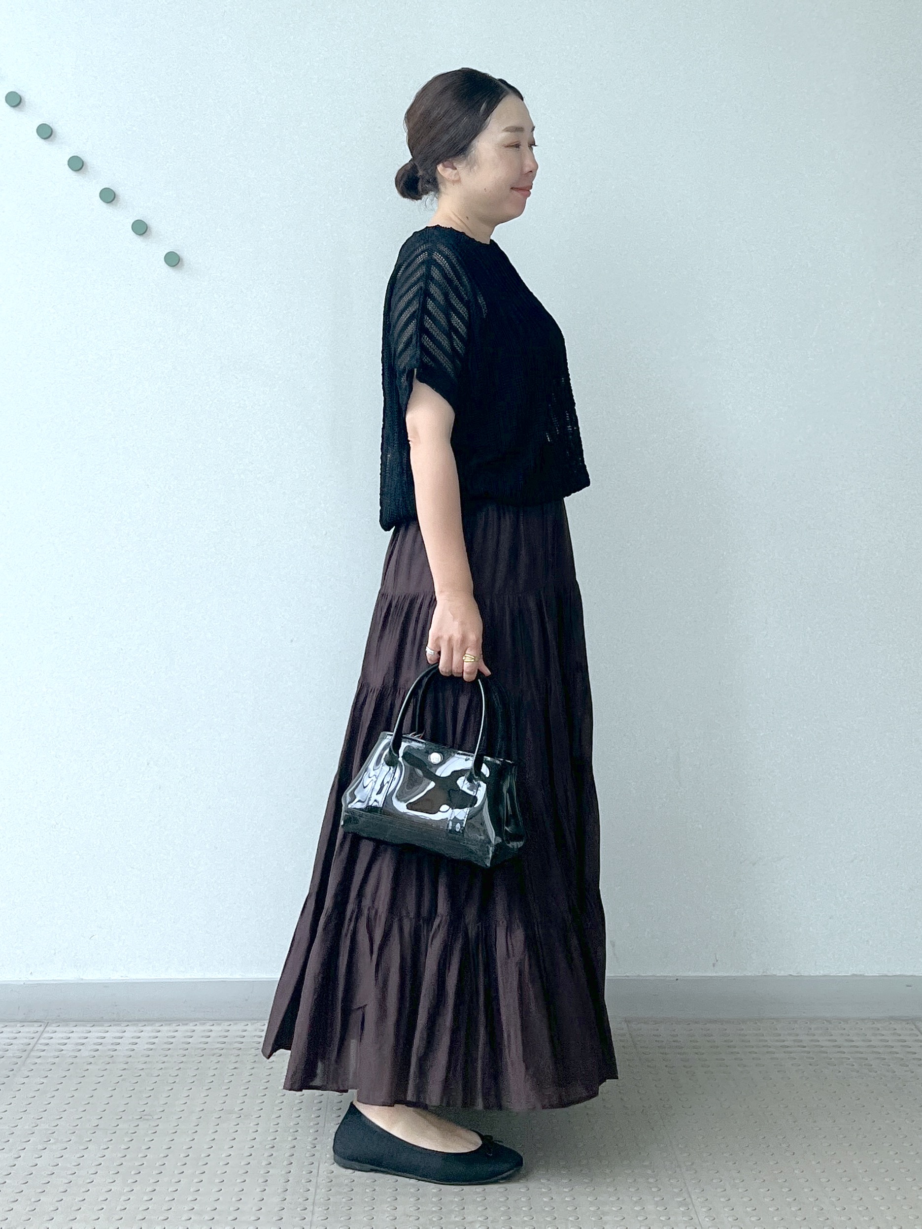 Soeさんの「DRESSTERIOR｜【体型カバー/日除け】ドルマンスリーブ シアーメッシュプルオーバー」を使ったコーディネート
