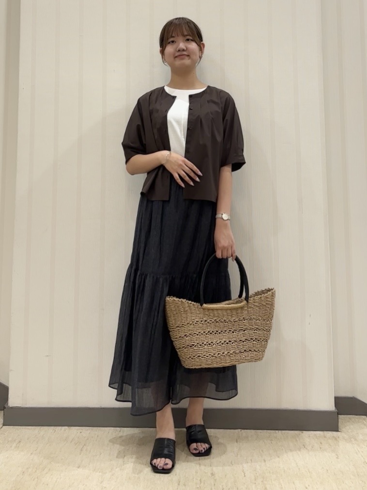 ちひさんの「INDIVI｜【透かし編み】ペーパーヤーン バスケットバッグ」を使ったコーディネート