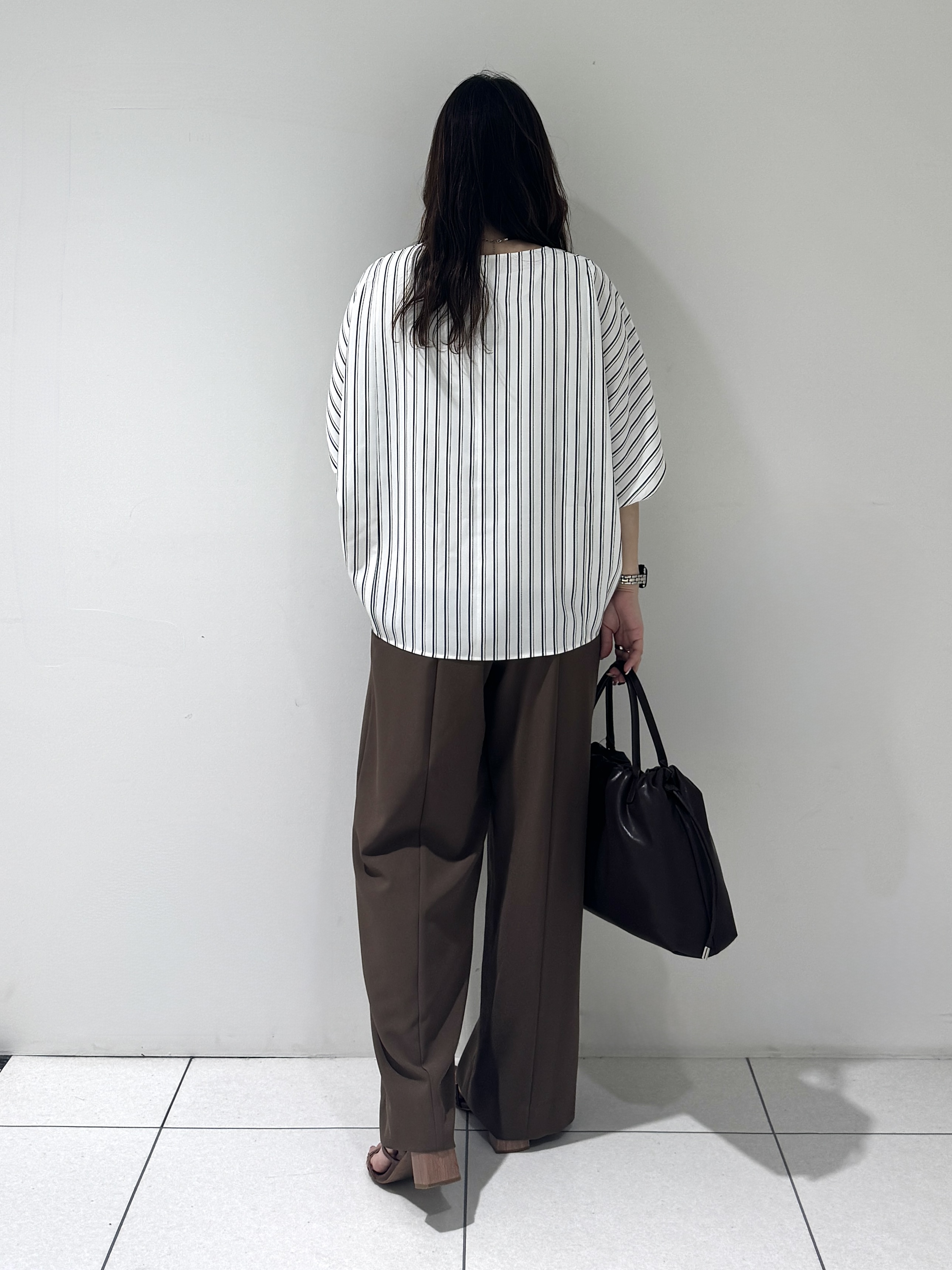 そんさんの「INDIVI｜【洗える／UVケア】ジョーゼットドルマンブラウス」を使ったコーディネート