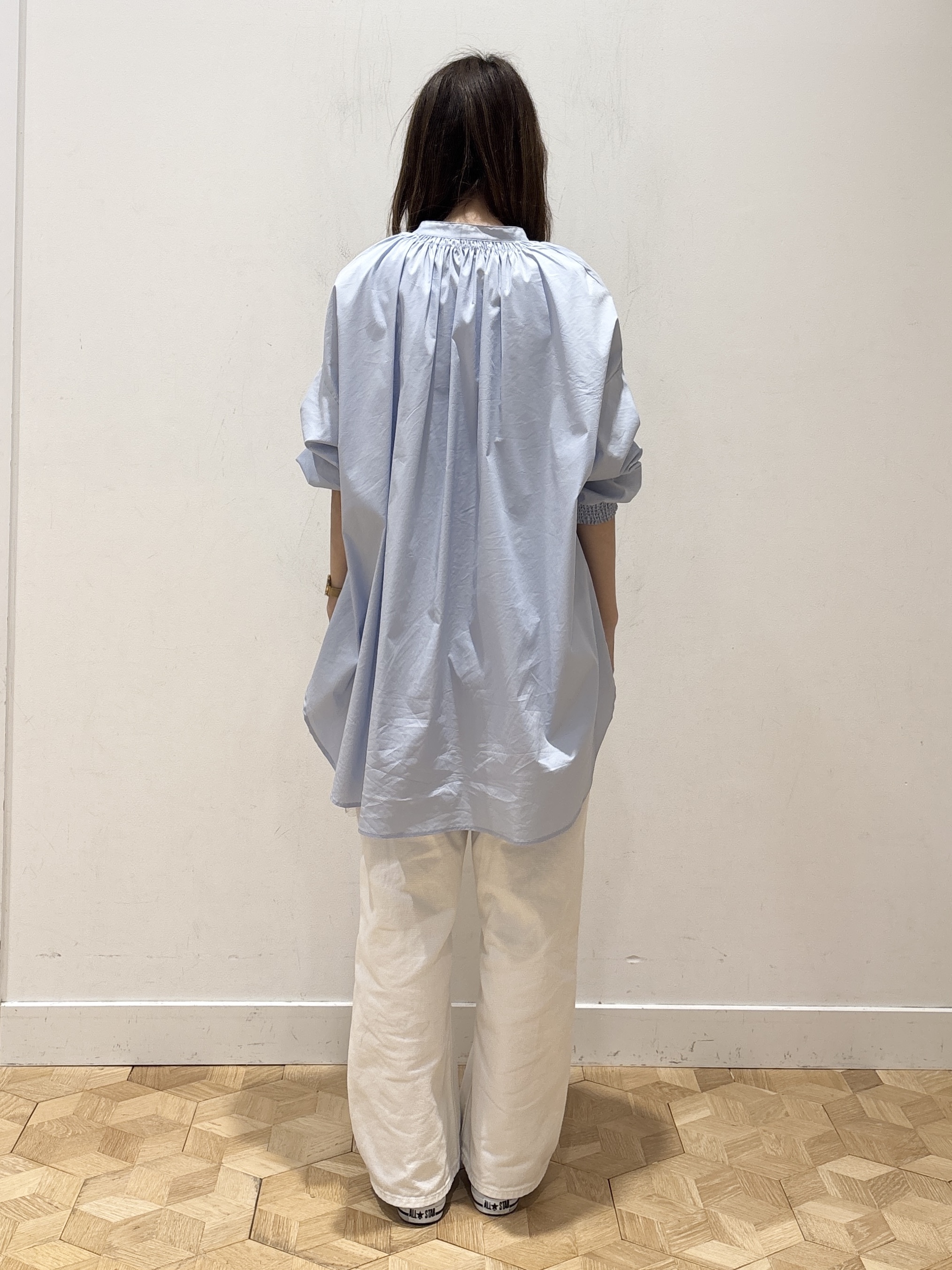 YUMIさんの「Dessin｜【洗える】シャーリングネックチュニックシャツ」を使ったコーディネート