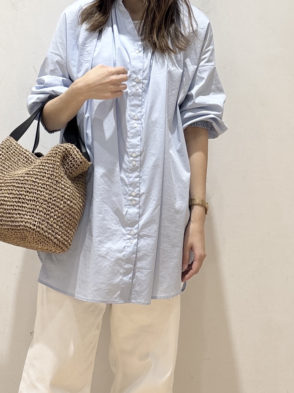 YUMIさんの「Dessin｜【洗える】シャーリングネックチュニックシャツ」を使ったコーディネート