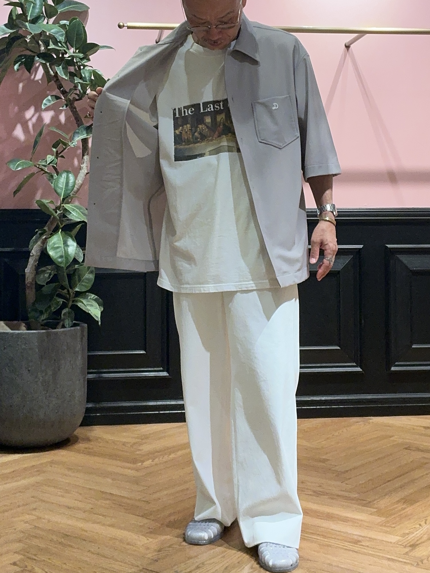 torigoeさんの「DRESSTERIOR｜◆【接触冷感/UVカット/ウォッシャブル/Safari5月号掲載】AIRTOOL ハーフスリーブシャ」を使ったコーディネート