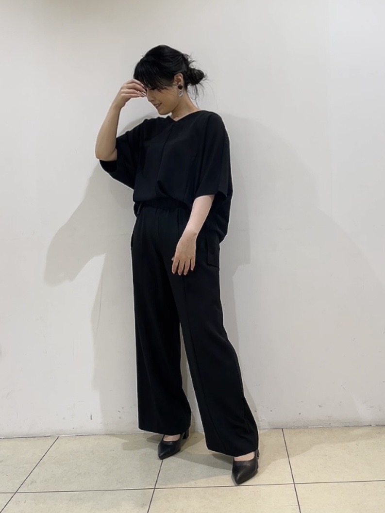 watanabeさんの「UNTITLED｜【体型＆二の腕カバー/着る日傘】ドルマントップス」を使ったコーディネート