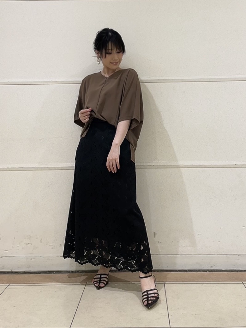 watanabeさんの「UNTITLED｜【体型＆二の腕カバー/着る日傘】ドルマントップス」を使ったコーディネート