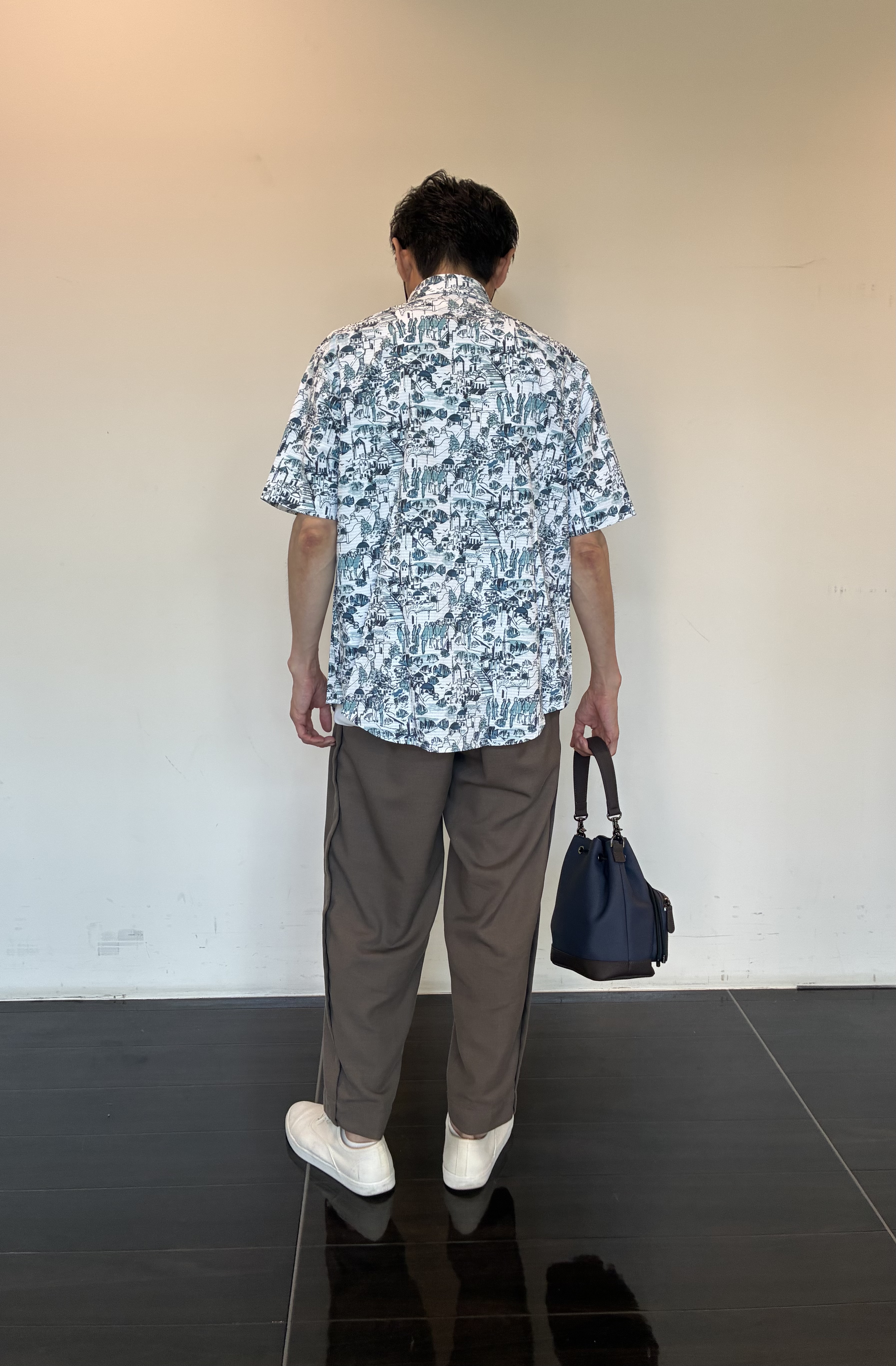 ハセガワさんの「TAKEO KIKUCHI｜【日本製】DotAir（R）リゾートプリント半袖シャツ」を使ったコーディネート