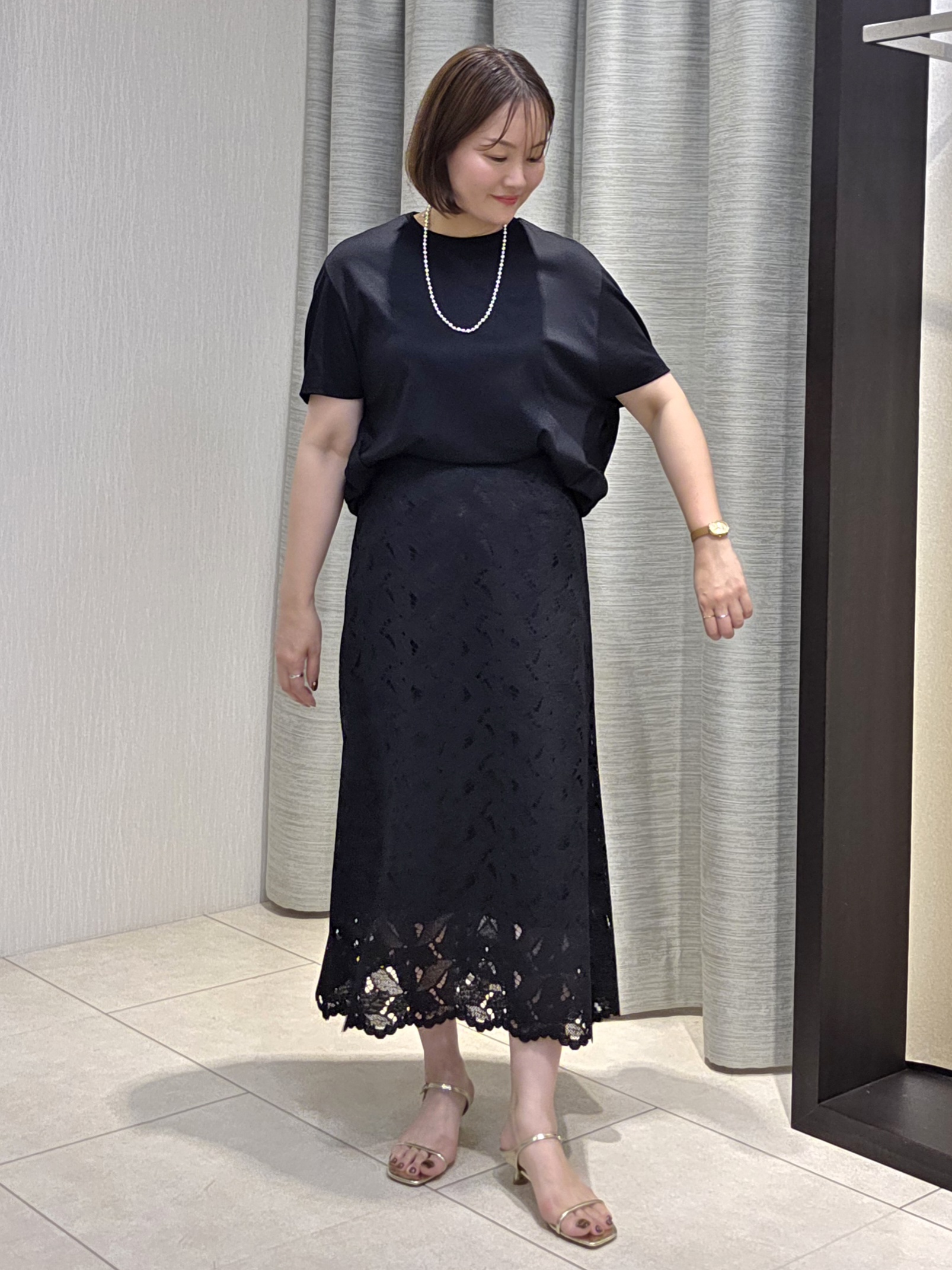 naokoさんの「UNTITLED｜【秋羽織り/ジップ】トリコットシアーブラウス」を使ったコーディネート