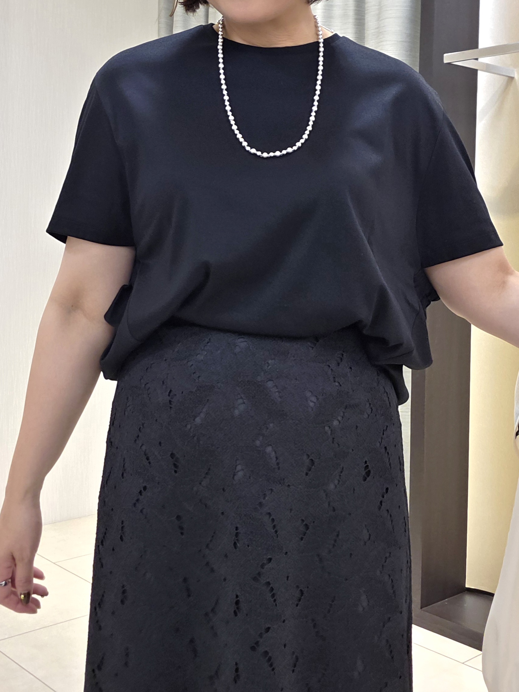 naokoさんの「UNTITLED｜【秋羽織り/ジップ】トリコットシアーブラウス」を使ったコーディネート