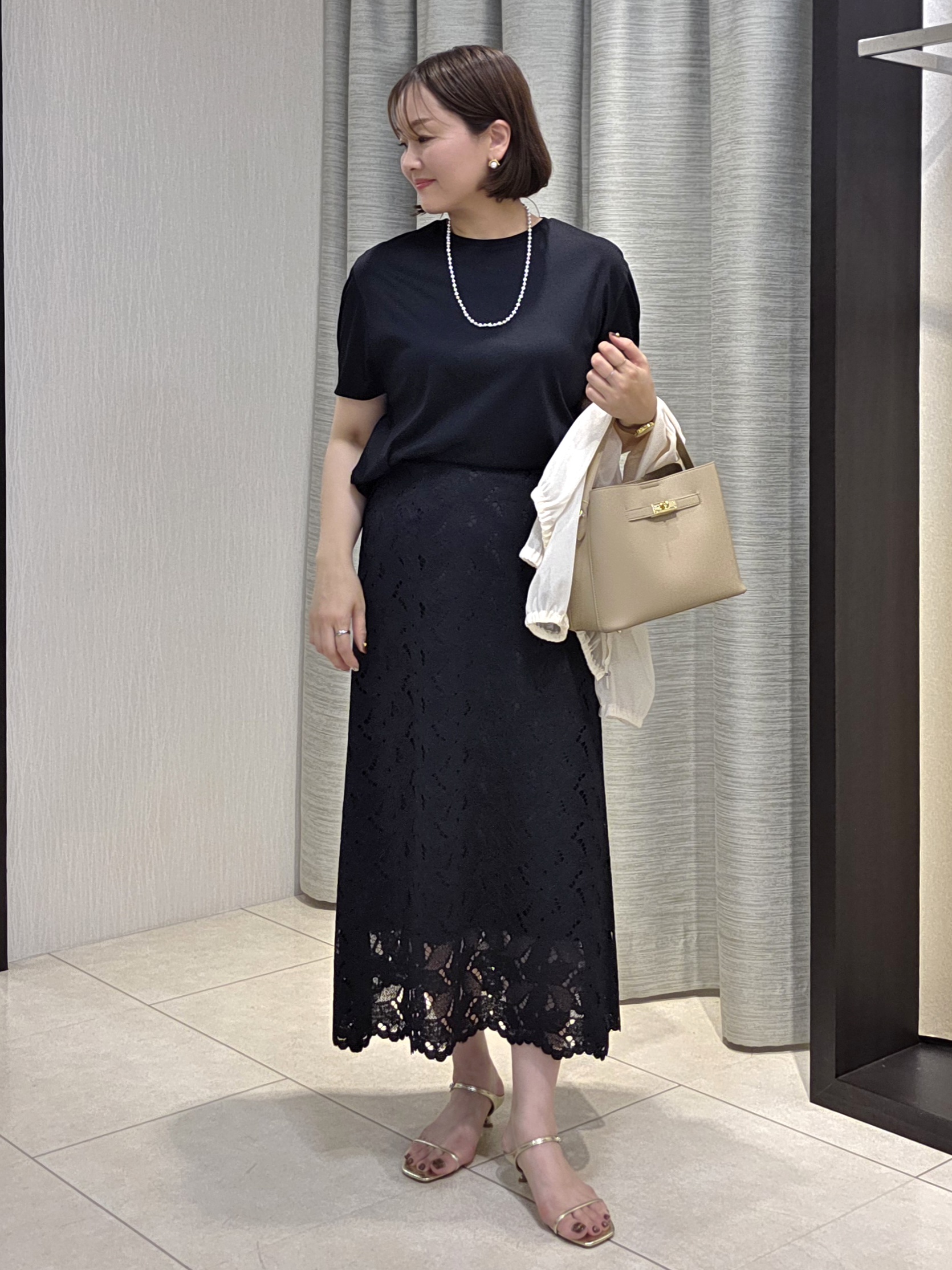 naokoさんの「UNTITLED｜【秋羽織り/ジップ】トリコットシアーブラウス」を使ったコーディネート