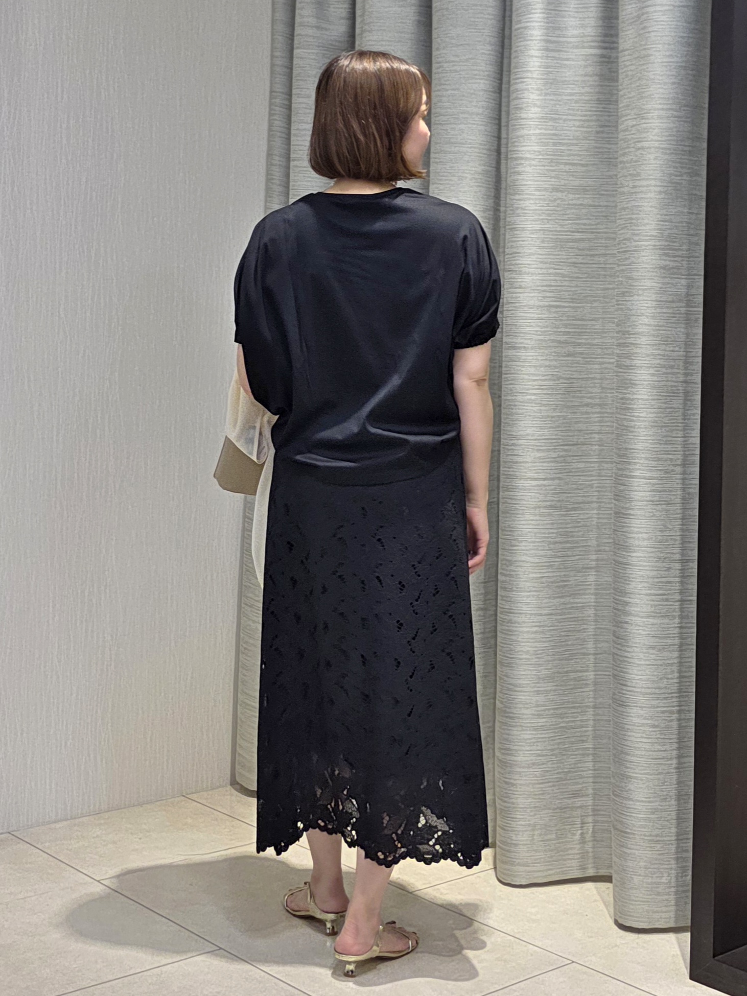 naokoさんの「UNTITLED｜【秋羽織り/ジップ】トリコットシアーブラウス」を使ったコーディネート