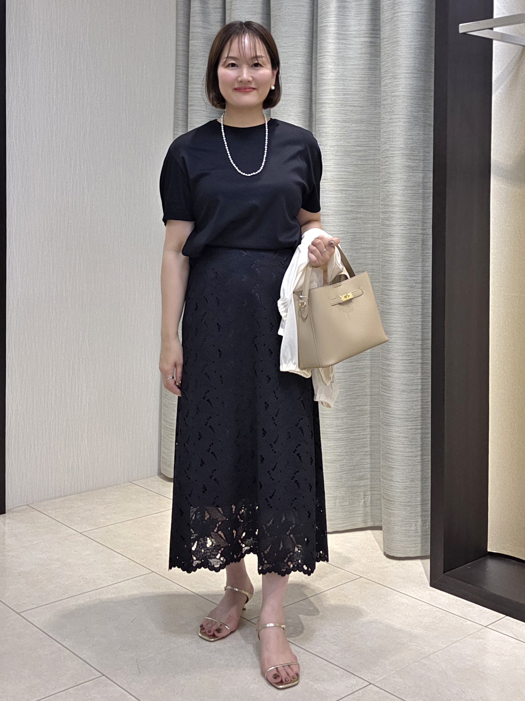 naokoさんの「UNTITLED｜【秋羽織り/ジップ】トリコットシアーブラウス」を使ったコーディネート