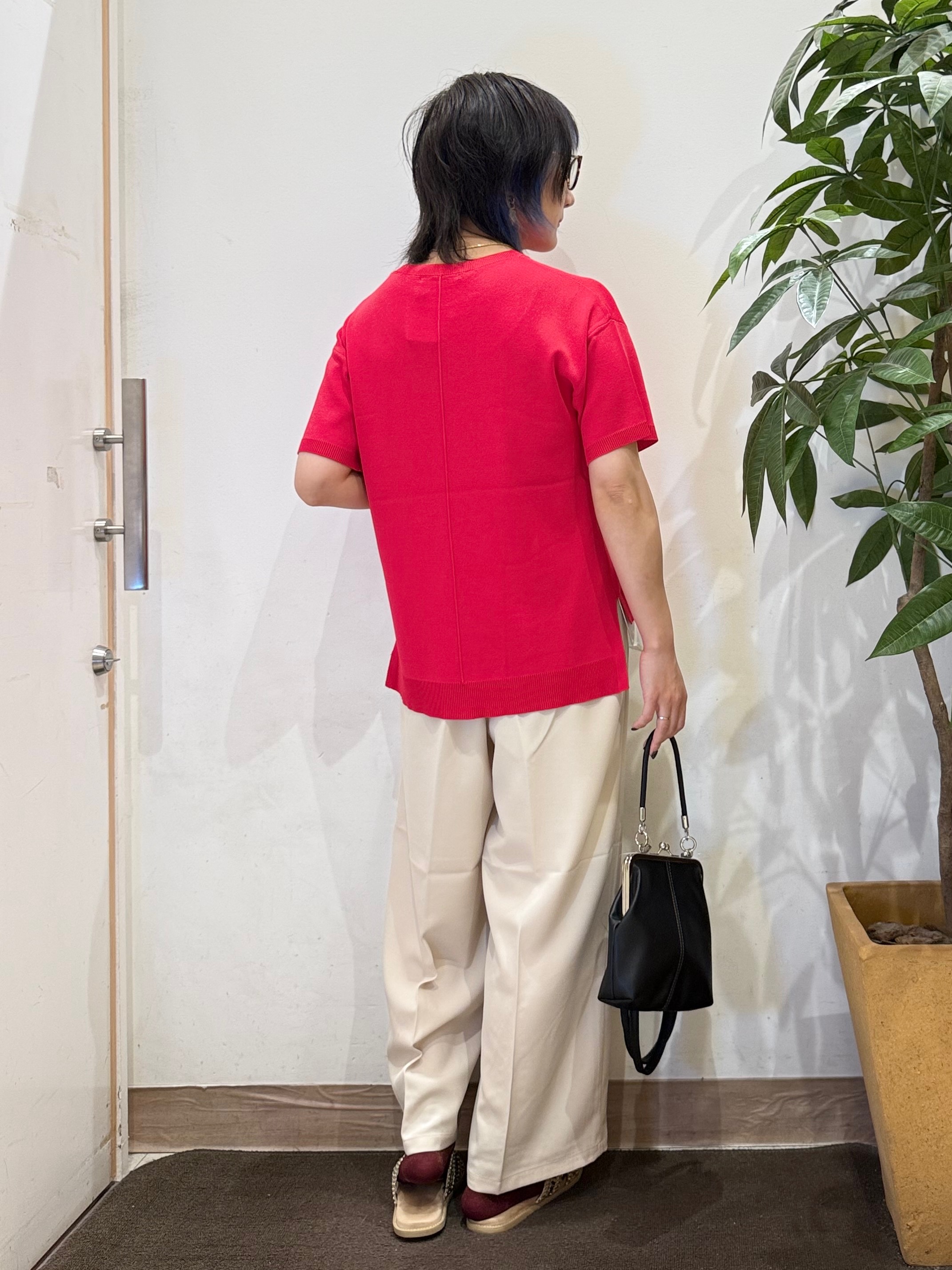 misakiさんの「SHOO･LA･RUE｜【UV/洗濯機可/S-LL】毛玉になりにくい シャツレイヤード風でこなれ見え 半袖ニット」を使ったコーディネート