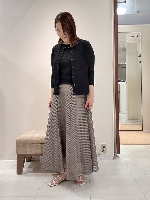 YUIさんの「UNTITLED｜◆【アンサンブル可】ポコポコカーディガン」を使ったコーディネート