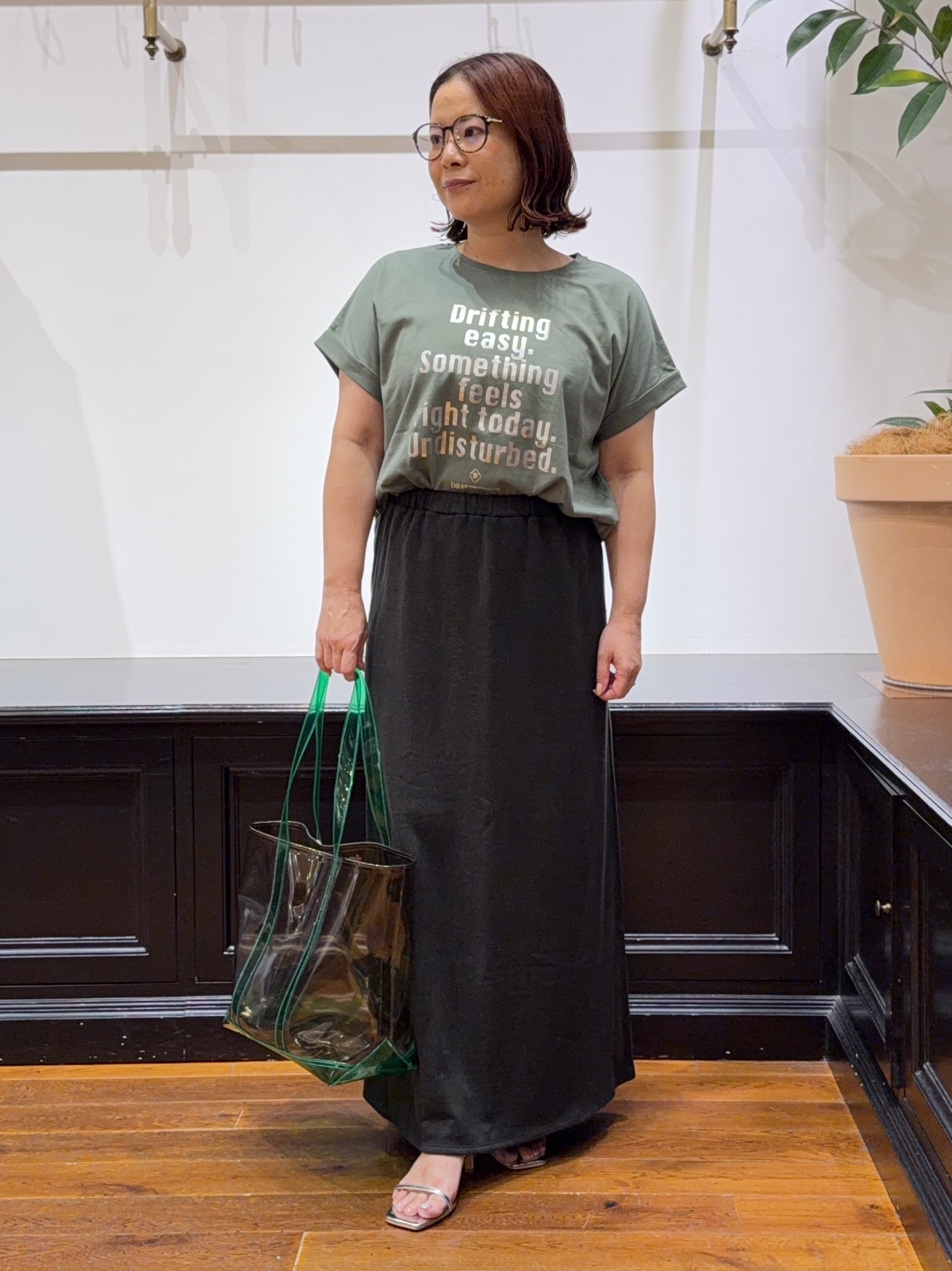 Asamiさんの「◆【箔ロゴ】箔プリントドルマンスリーブ Tシャツ」を使ったコーディネート
