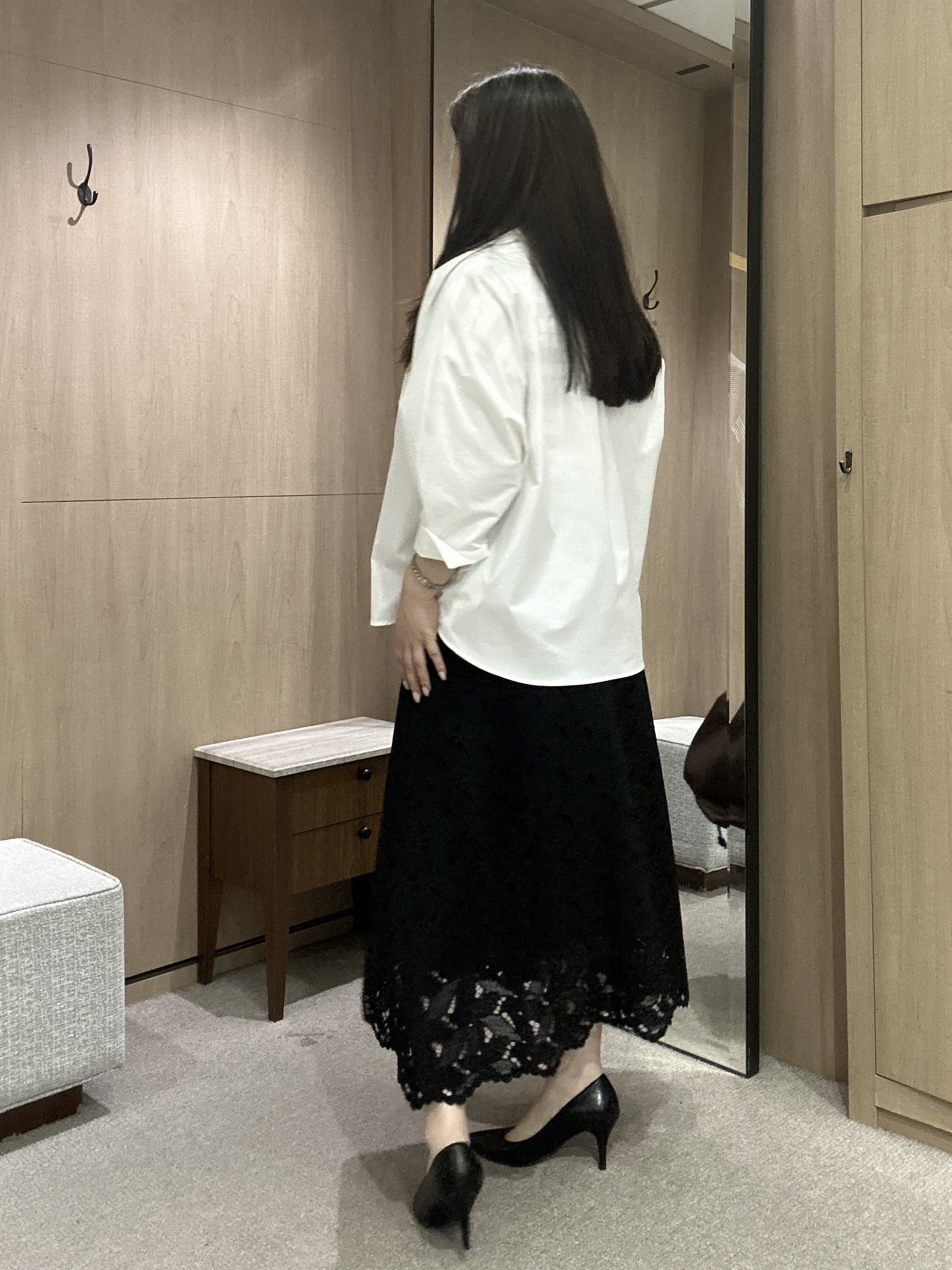 YURIさんの「UNTITLED｜【肌に張りつきにくい/前後2WAY】ドライタッチコットンプルオーバー」を使ったコーディネート