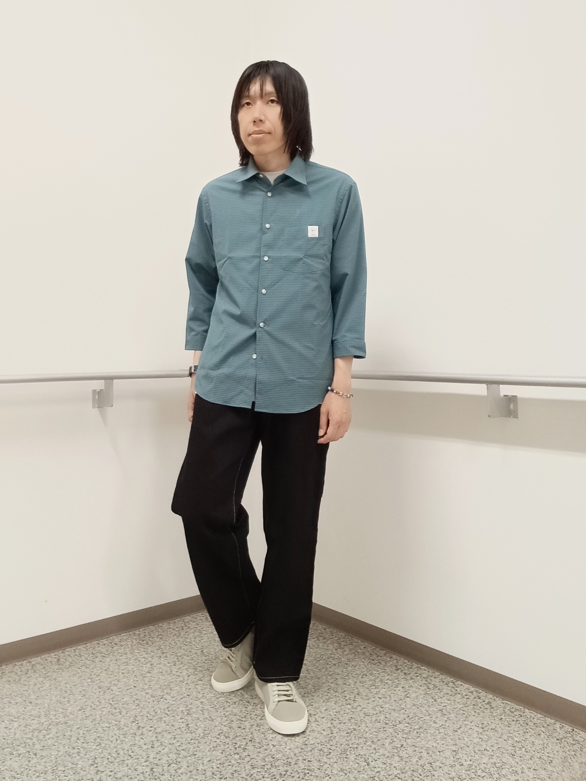 moritaさんの「TAKEO KIKUCHI｜【日本製】DotAir（R）サッカー7分袖シャツ」を使ったコーディネート