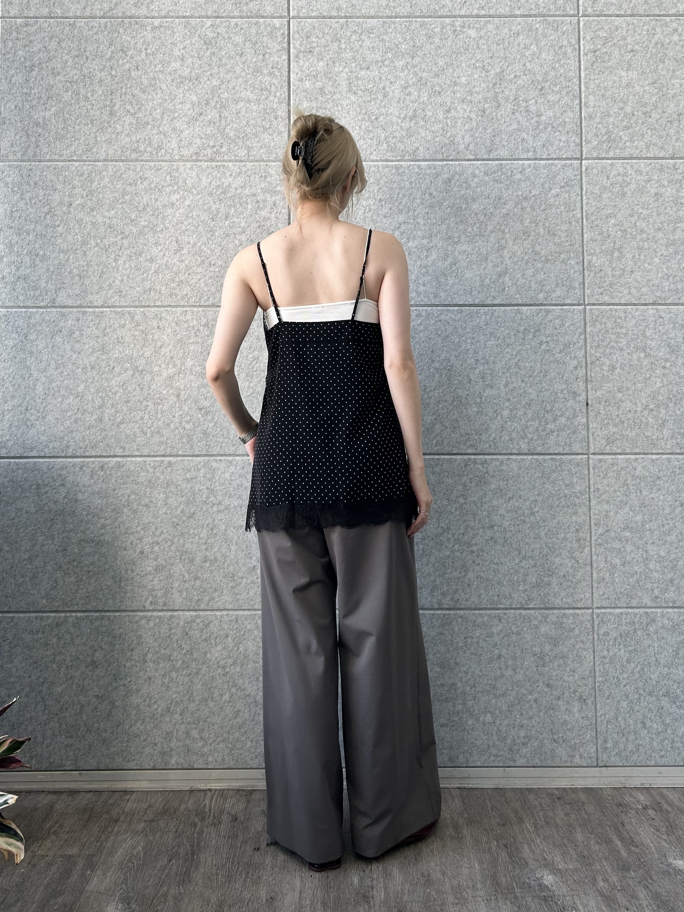honoka Aさんの「CODE A｜dot lingerie lace cami」を使ったコーディネート