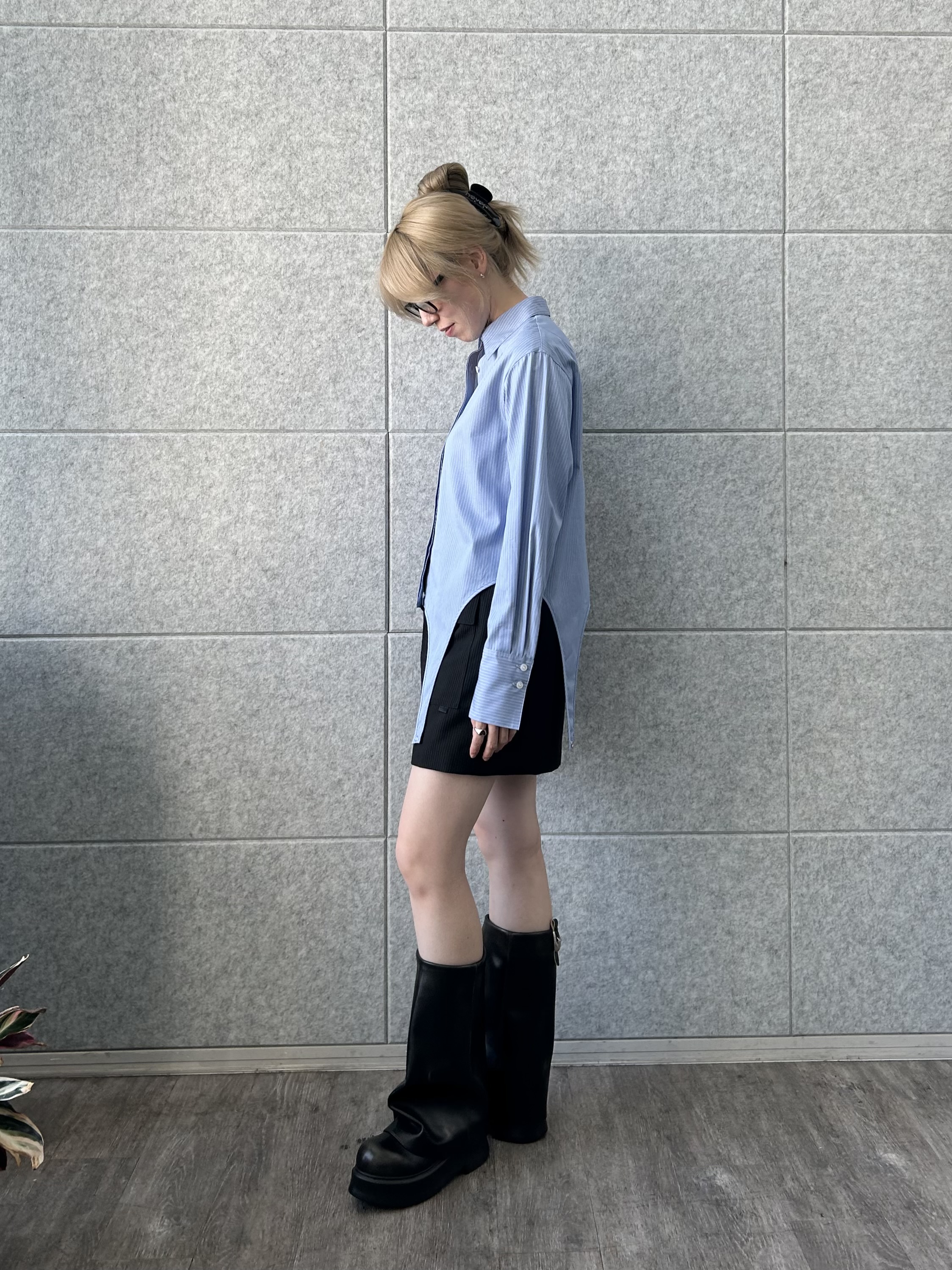 honoka Aさんの「CODE A｜flap detail stripe shirt」を使ったコーディネート