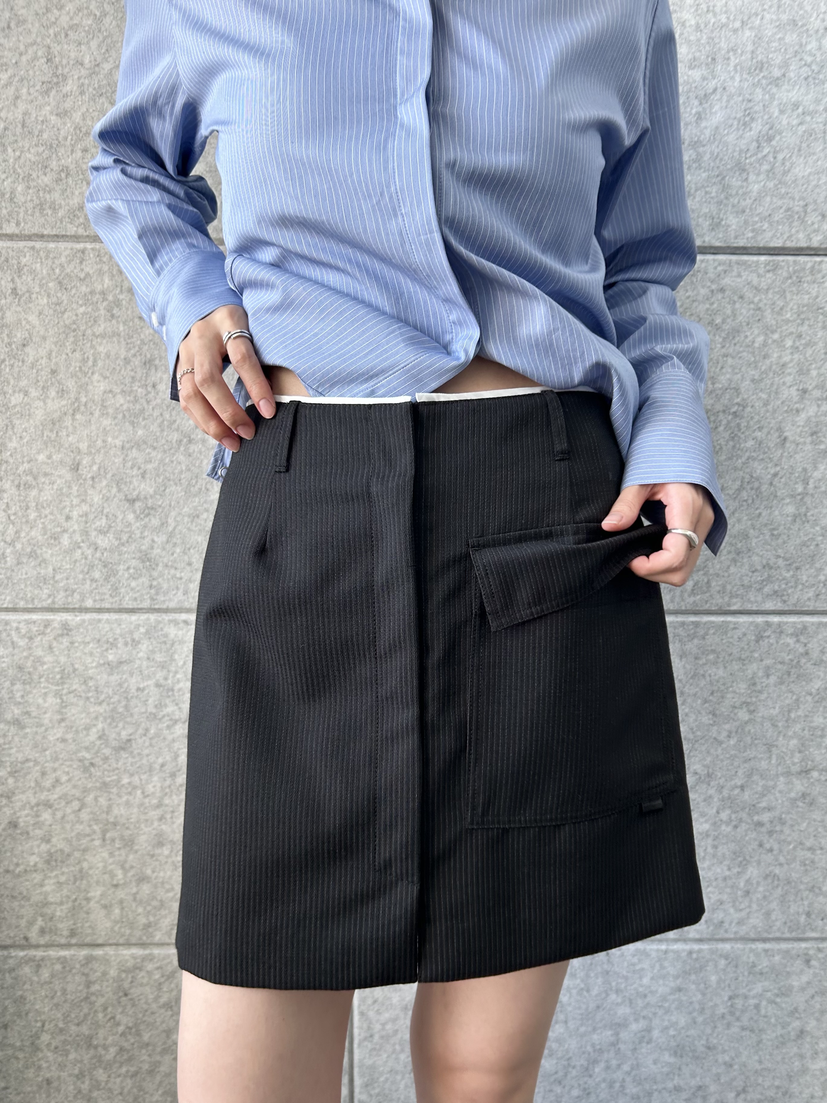 honoka Aさんの「CODE A｜flap detail stripe shirt」を使ったコーディネート