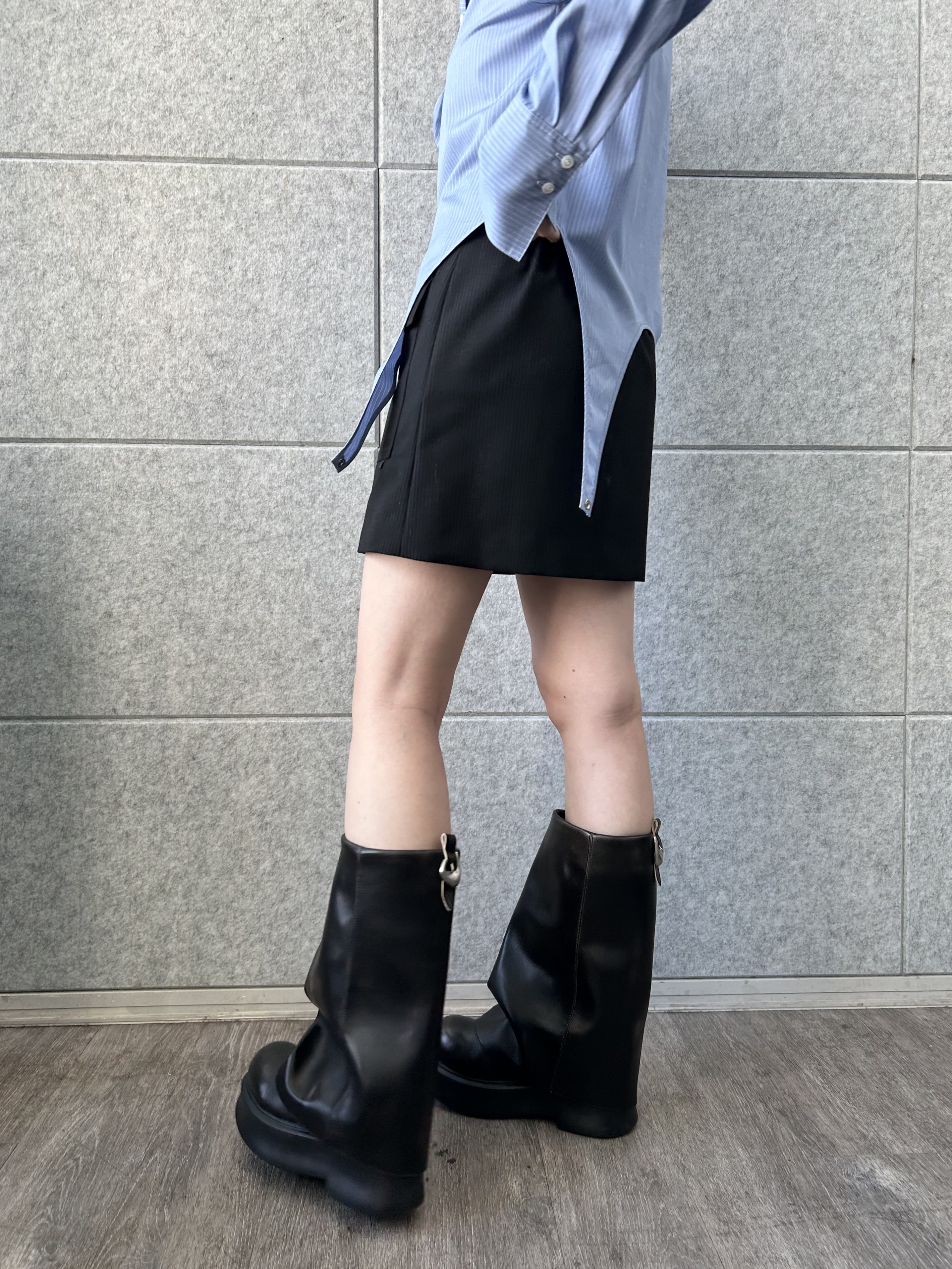 honoka Aさんの「CODE A｜flap detail stripe shirt」を使ったコーディネート