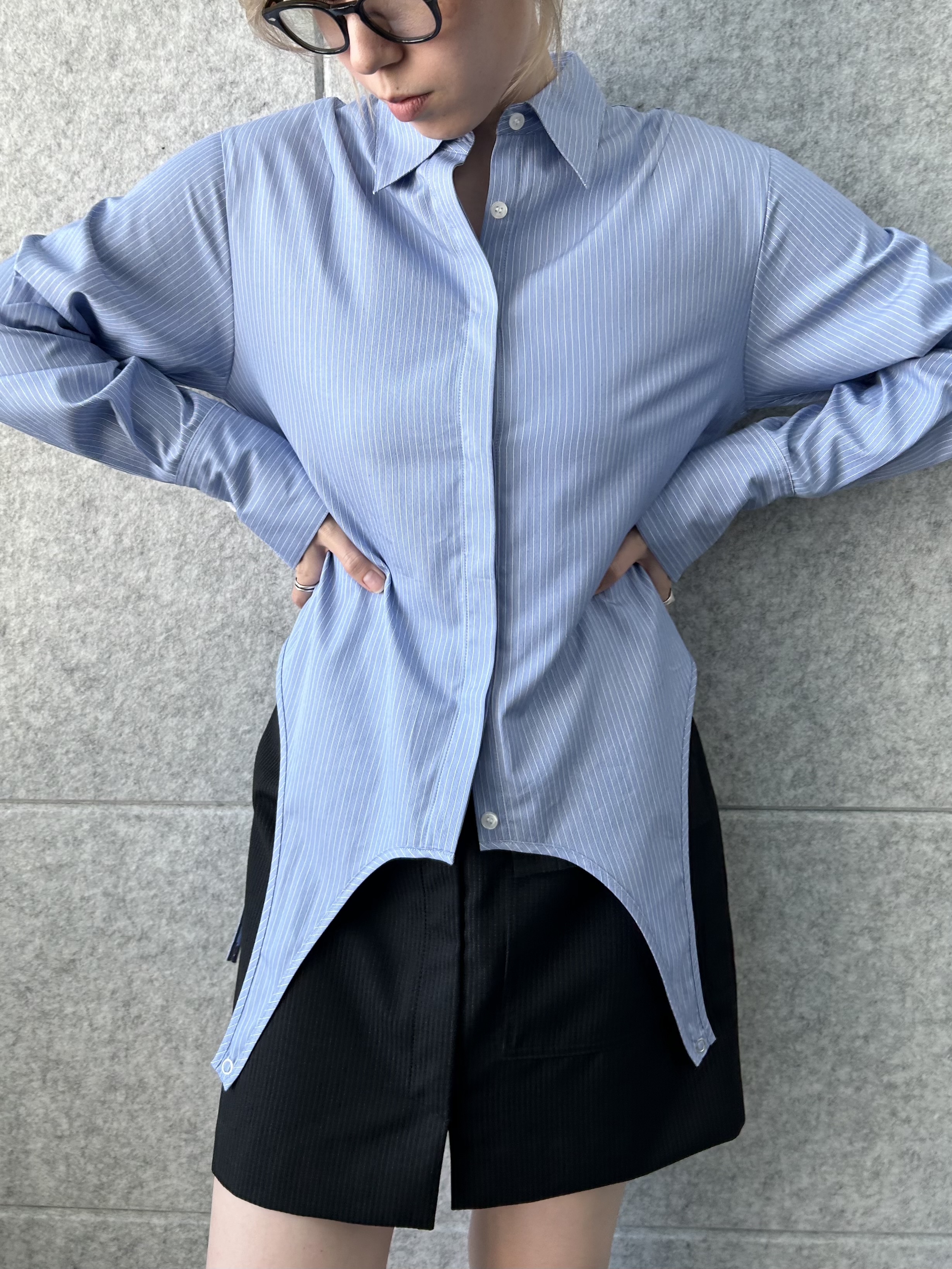 honoka Aさんの「CODE A｜flap detail stripe shirt」を使ったコーディネート