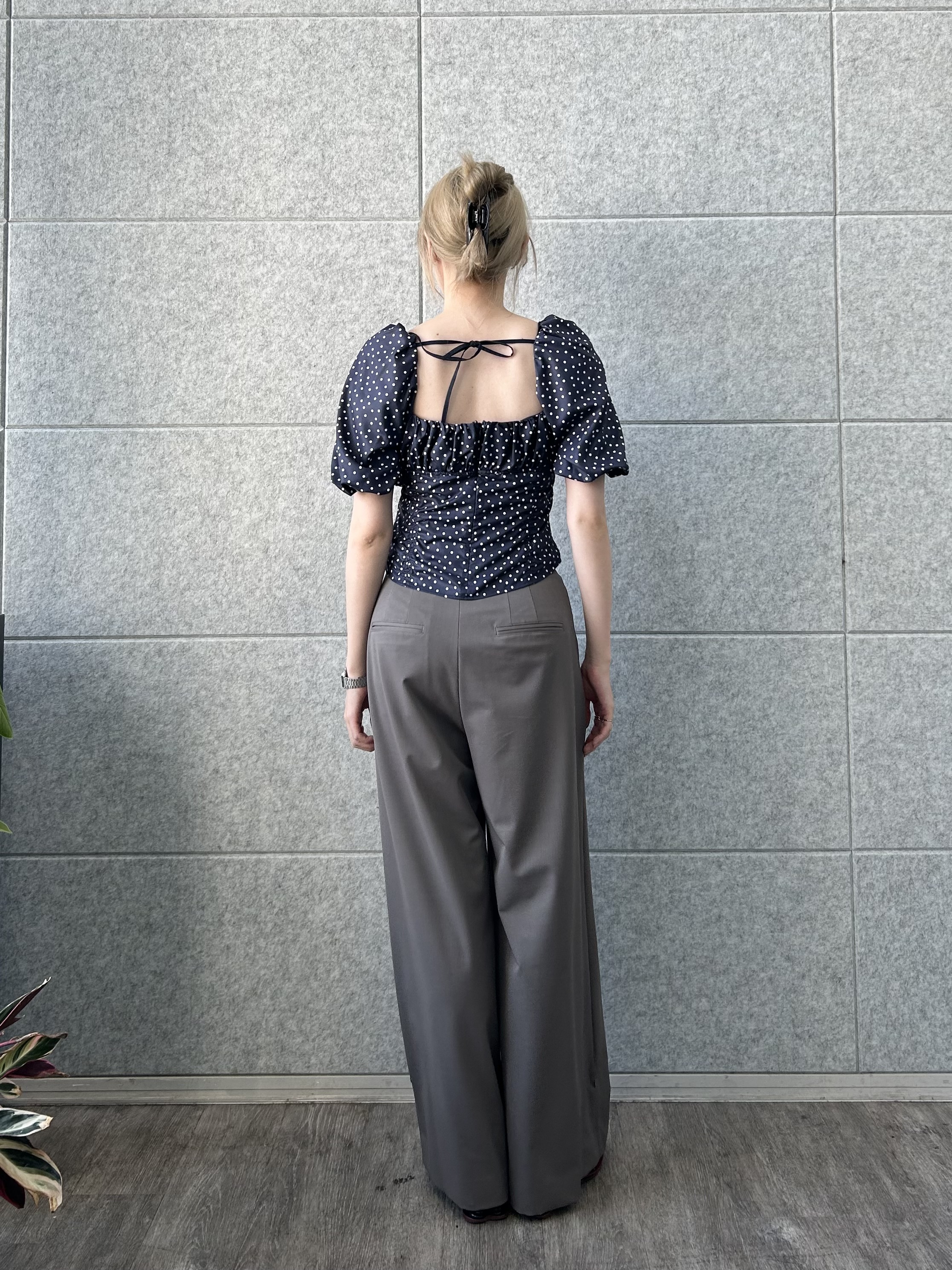 honoka Aさんの「CODE A｜polka dot blouse」を使ったコーディネート