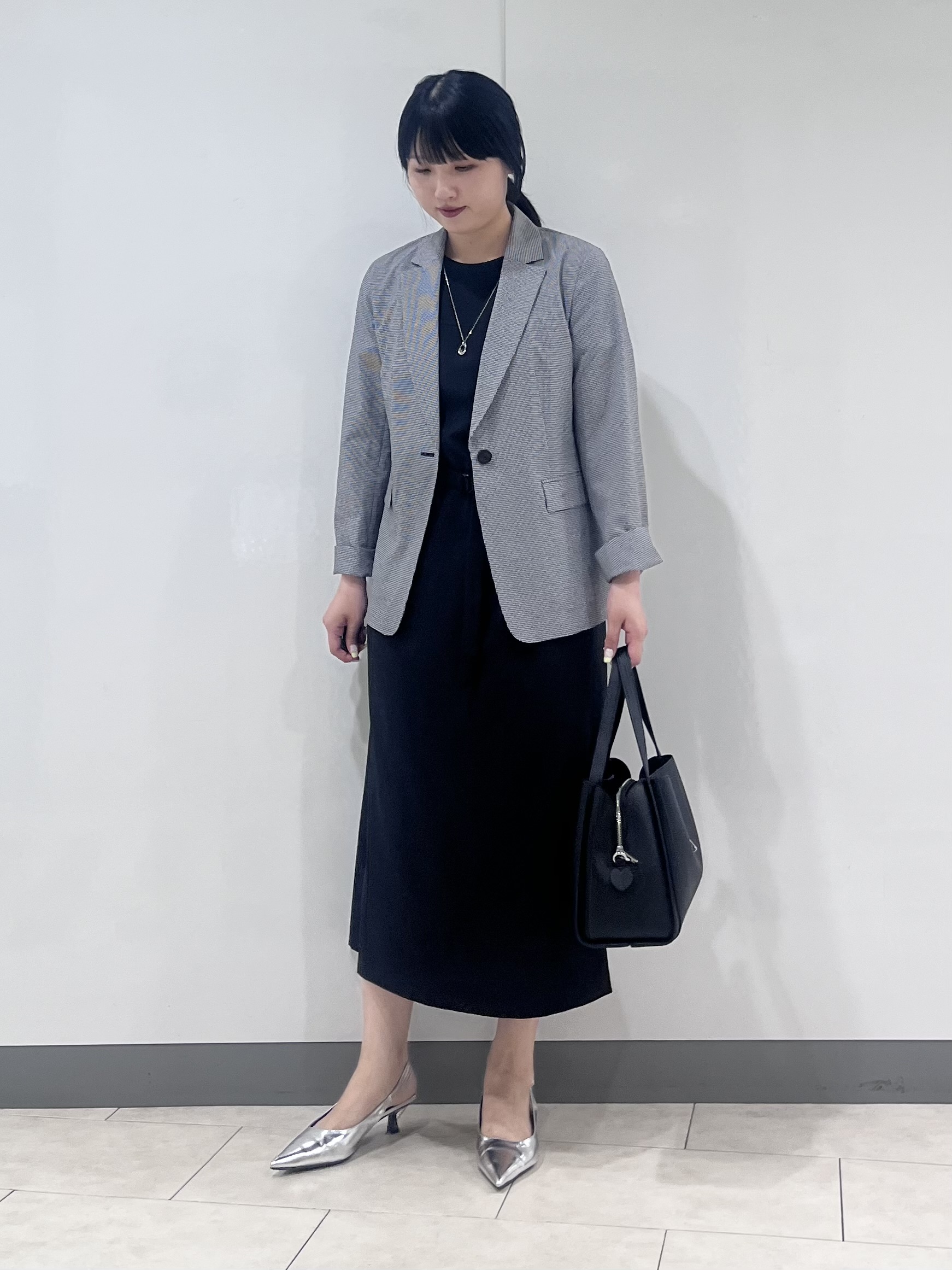 hasuさんの「INDIVI｜【洗える／UVケア／SETUP可能】サッカー素材テーラードジャケット」を使ったコーディネート