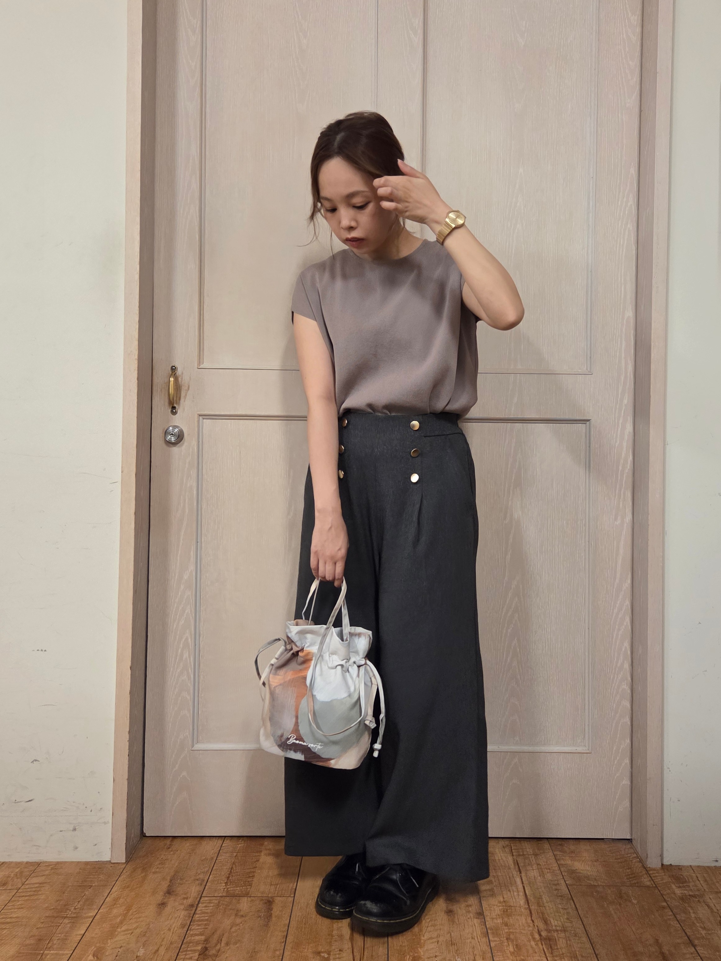 masamiさんの「SHOO･LA･RUE｜【洗濯機可/S-LL】インせず着られる 大人シンプルニット」を使ったコーディネート