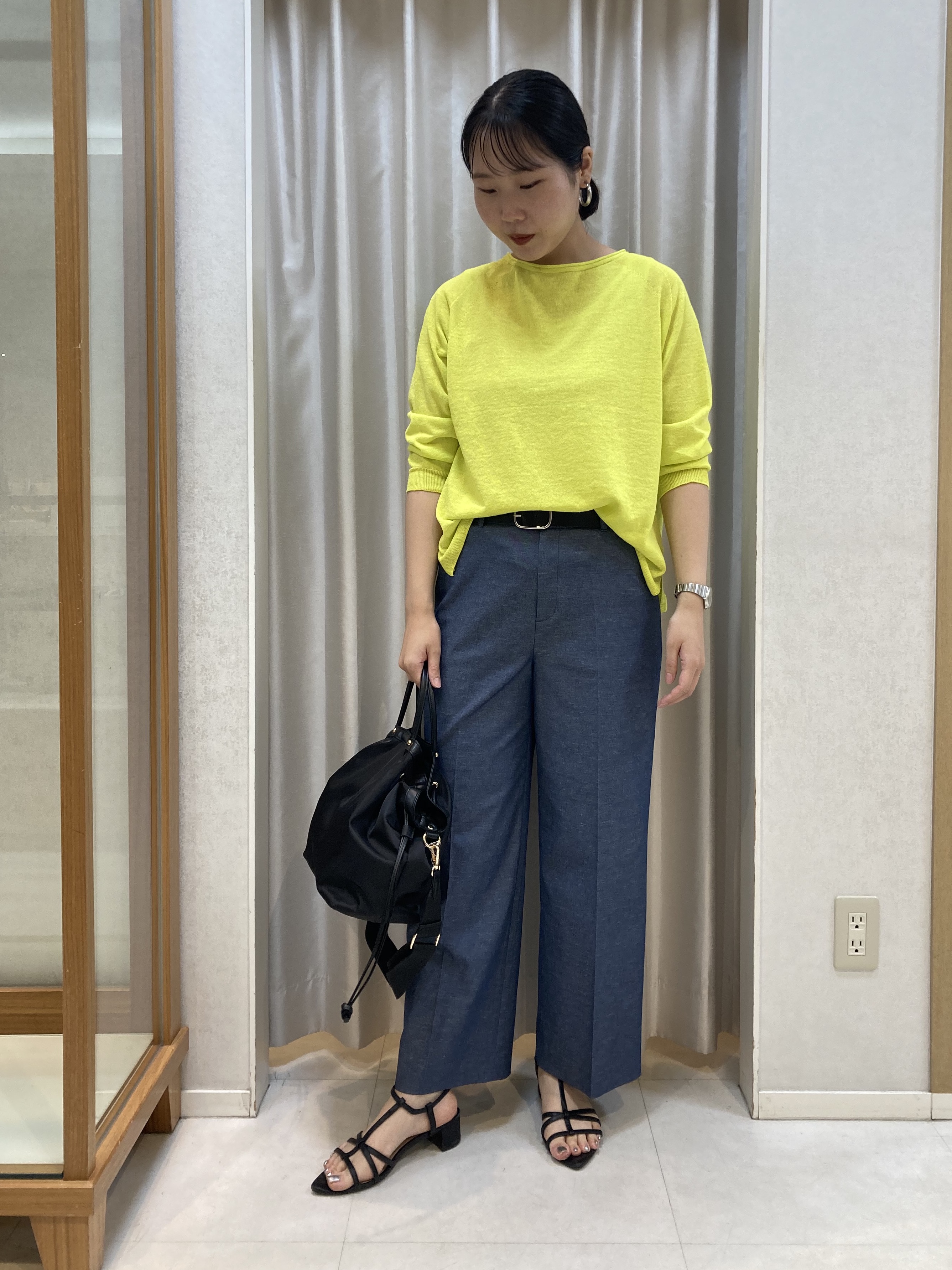 しばたさんの「UNTITLED｜【ゆったり/リラクシー】リネンボートネックプルオーバー」を使ったコーディネート