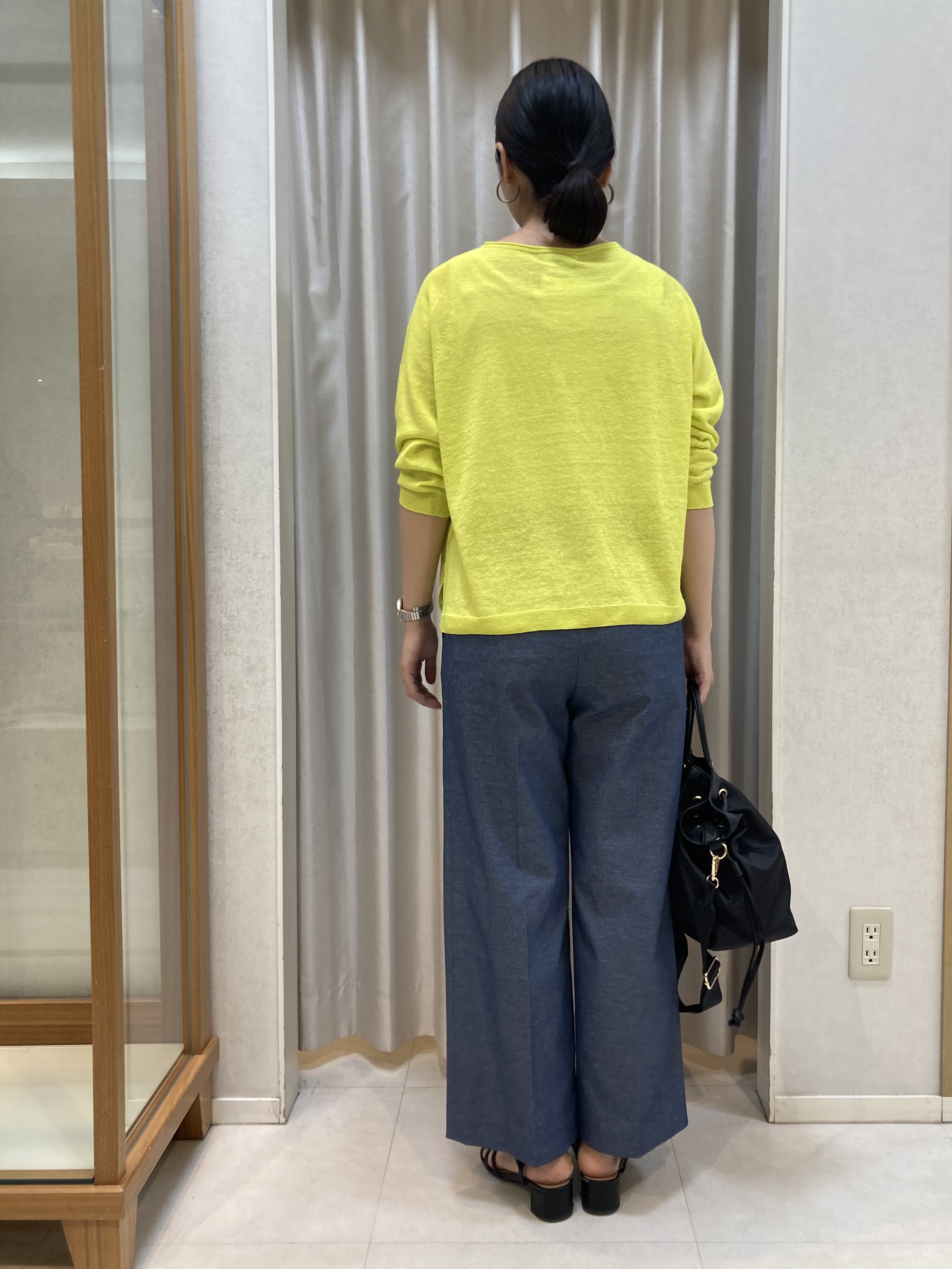 しばたさんの「UNTITLED｜【ゆったり/リラクシー】リネンボートネックプルオーバー」を使ったコーディネート